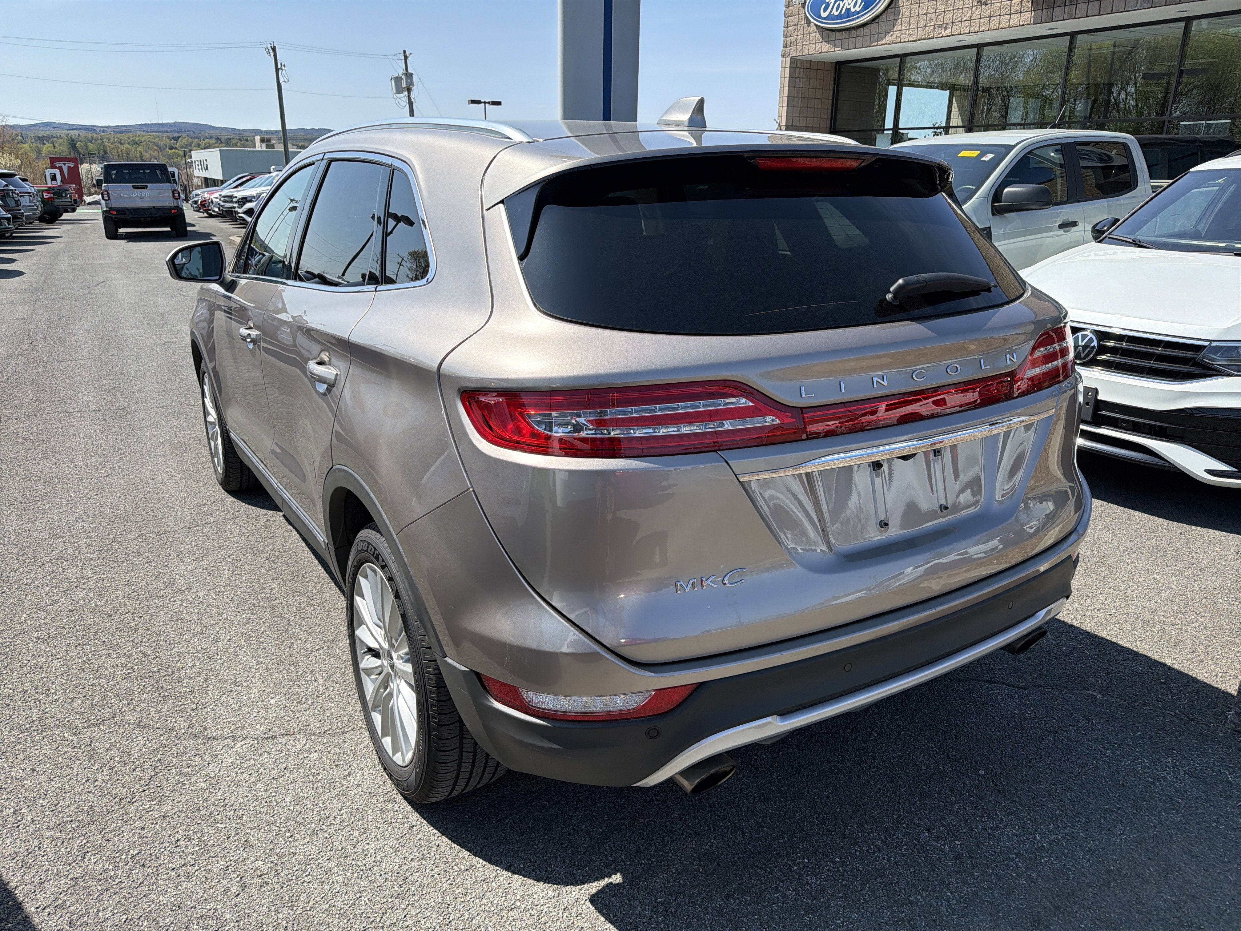 2019 Lincoln MKC Standard