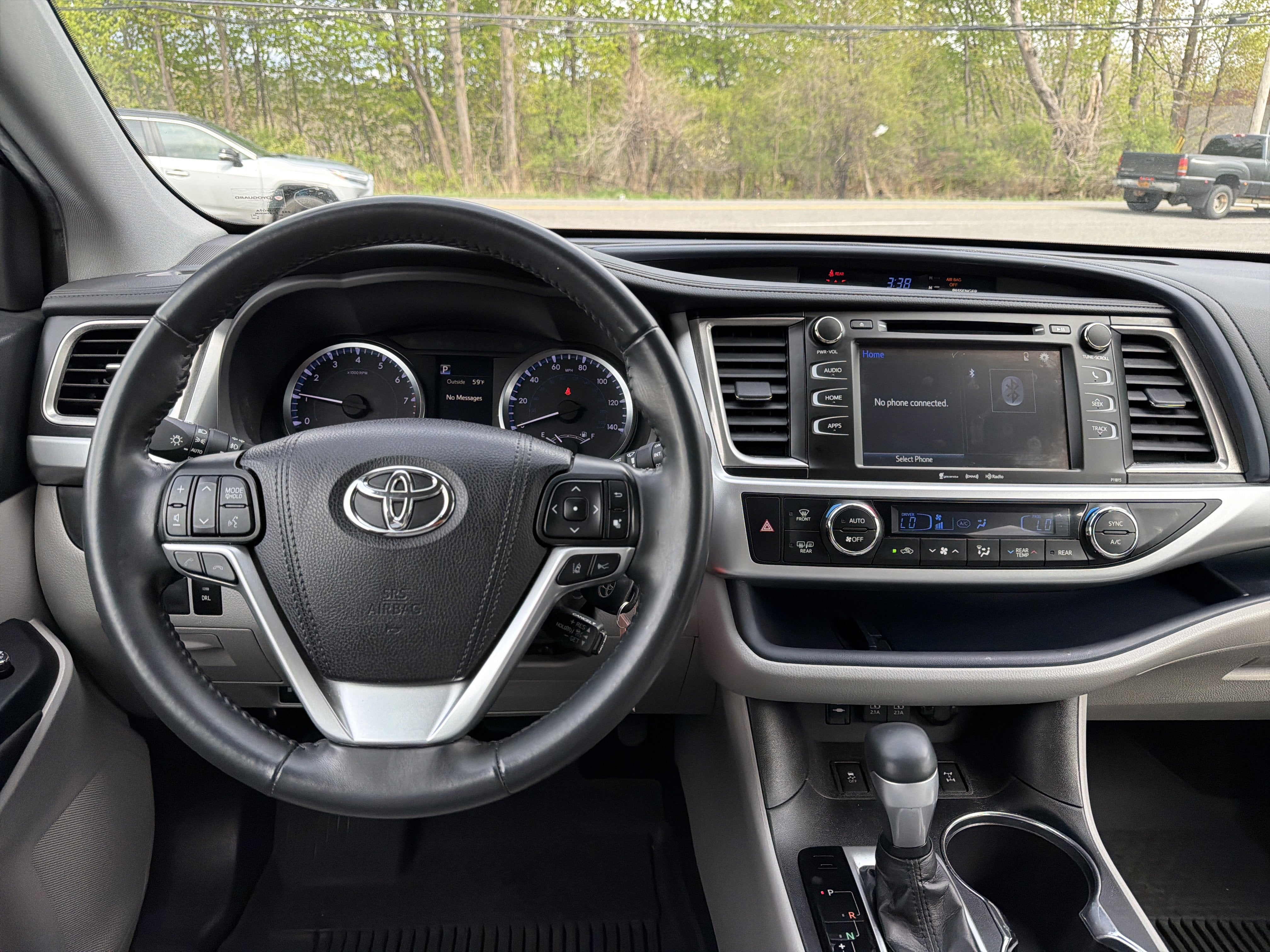 2019 Toyota Highlander LE