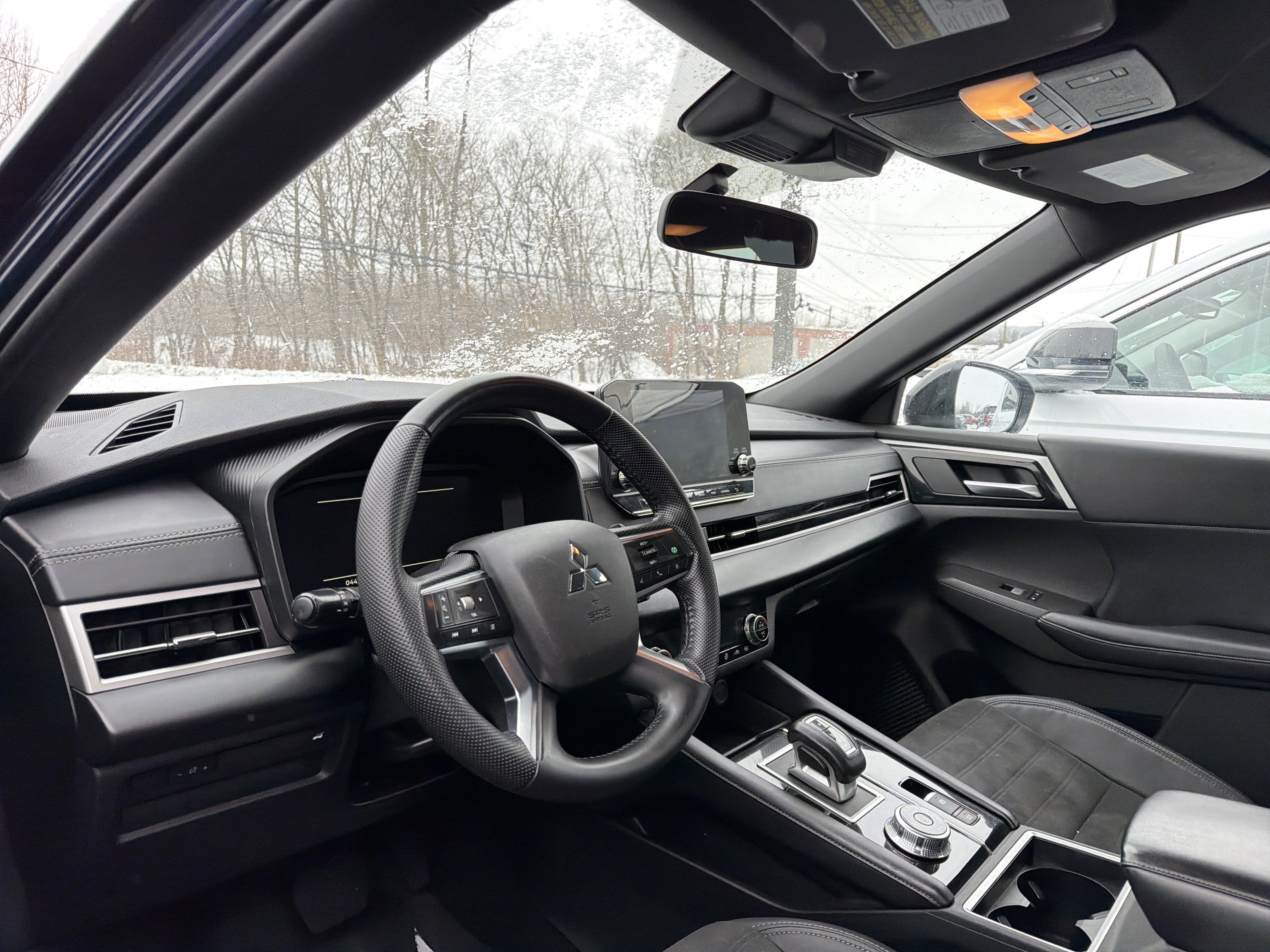 2023 Mitsubishi Outlander SE Black Edition