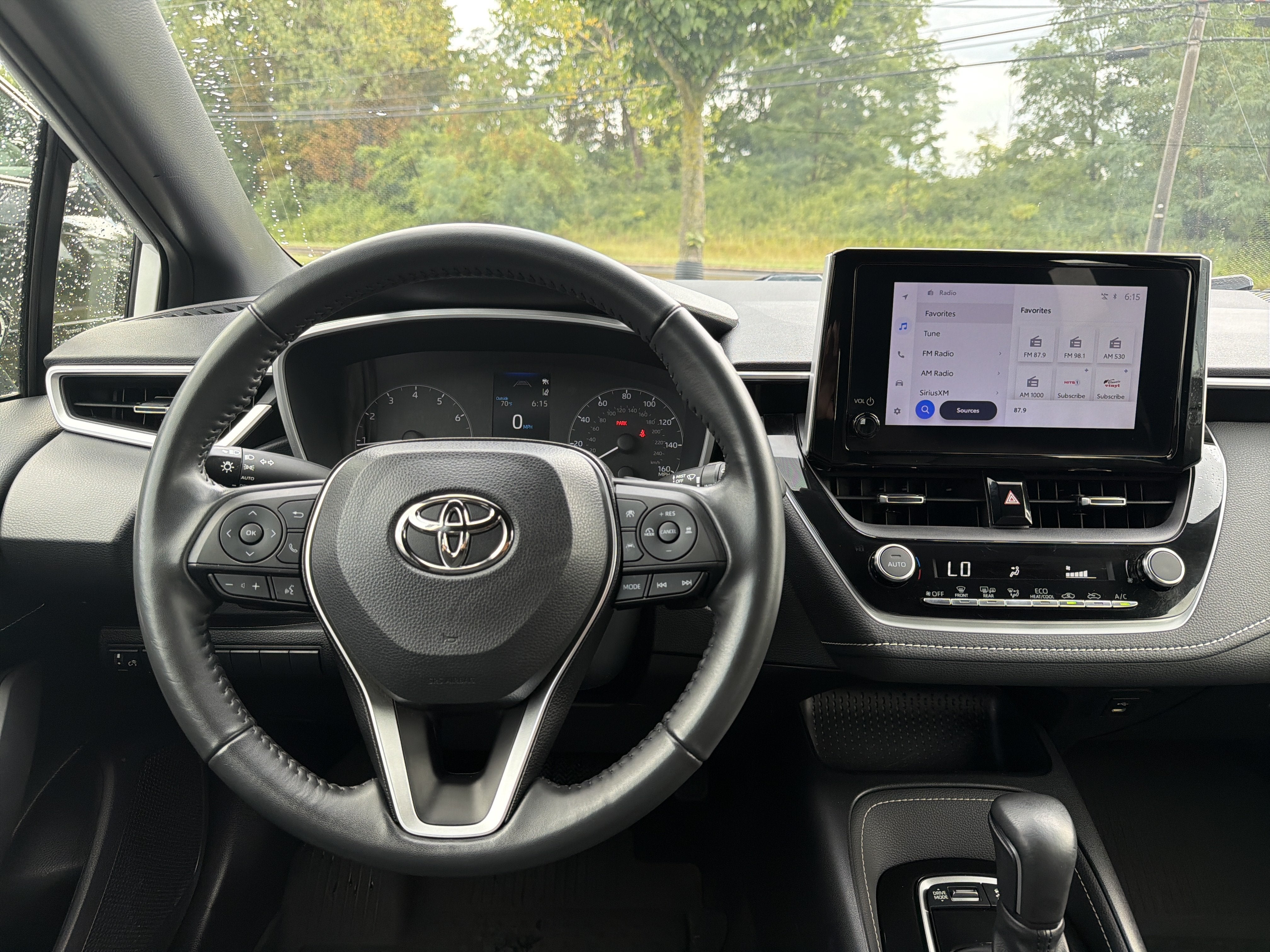2023 Toyota Corolla Hatchback SE