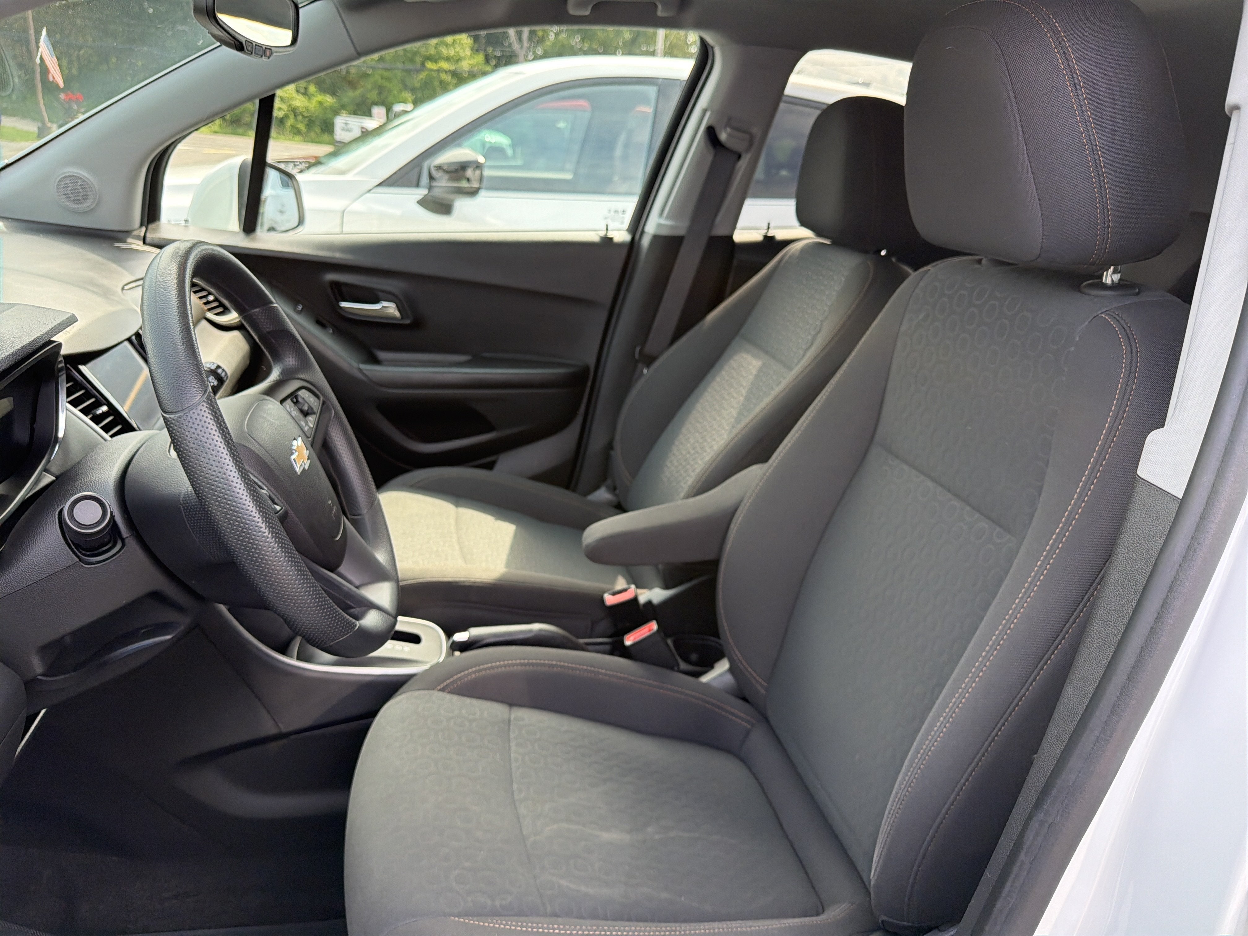 2022 Chevrolet Trax LS