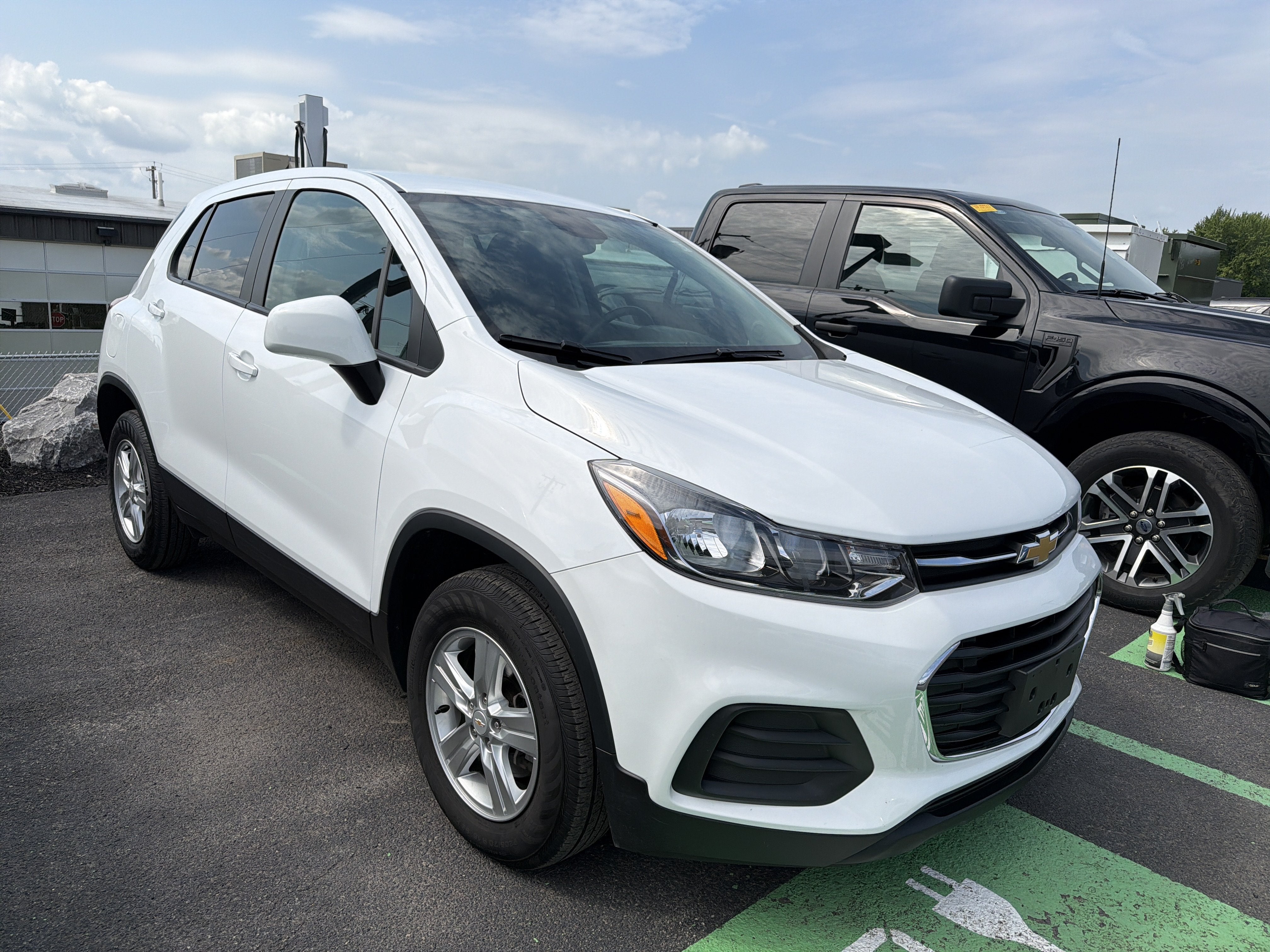 2022 Chevrolet Trax LS