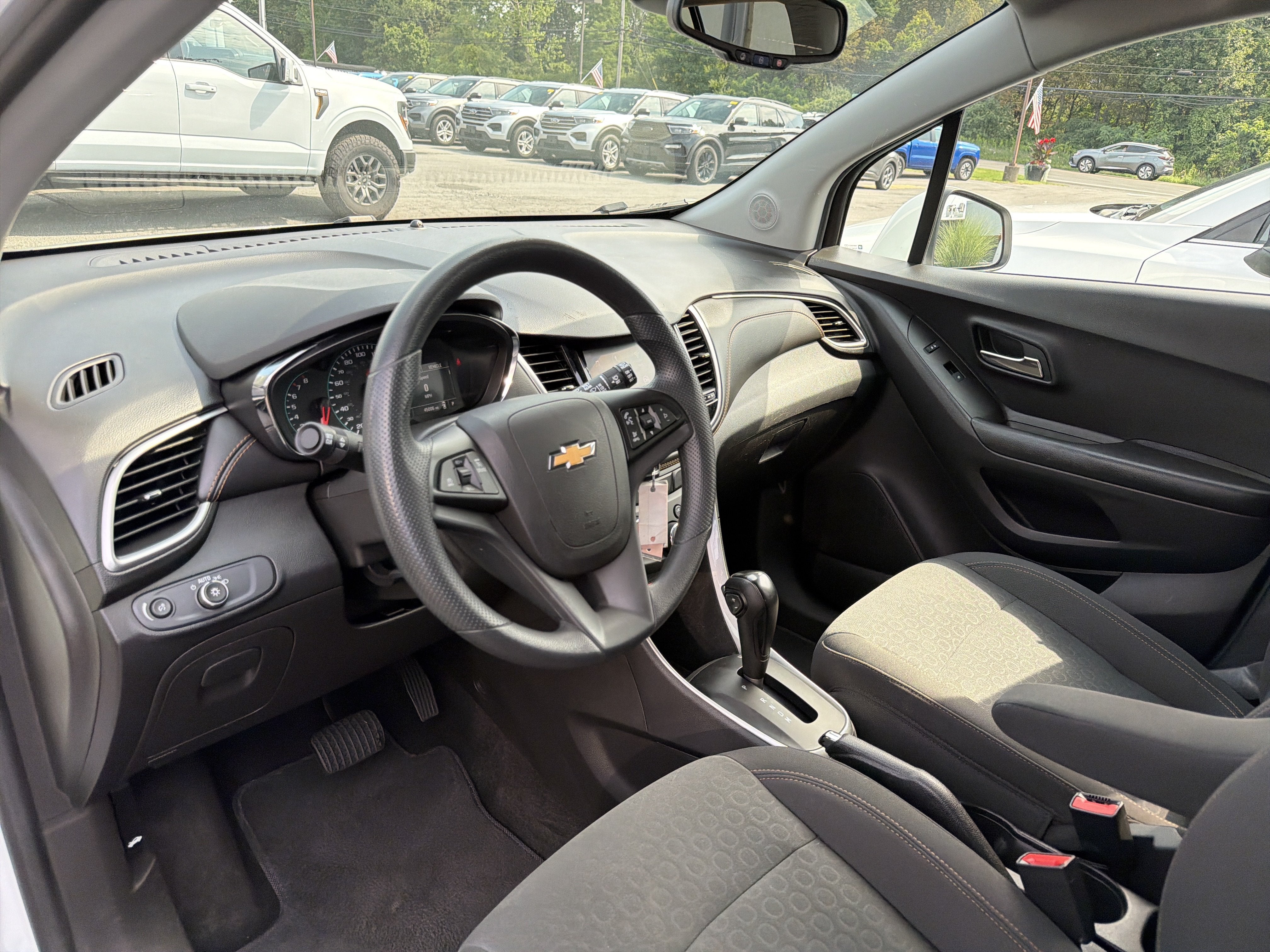 2022 Chevrolet Trax LS
