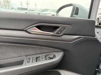 2023 Volkswagen Golf GTI SE