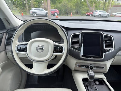 2021 Volvo XC90 Inscription