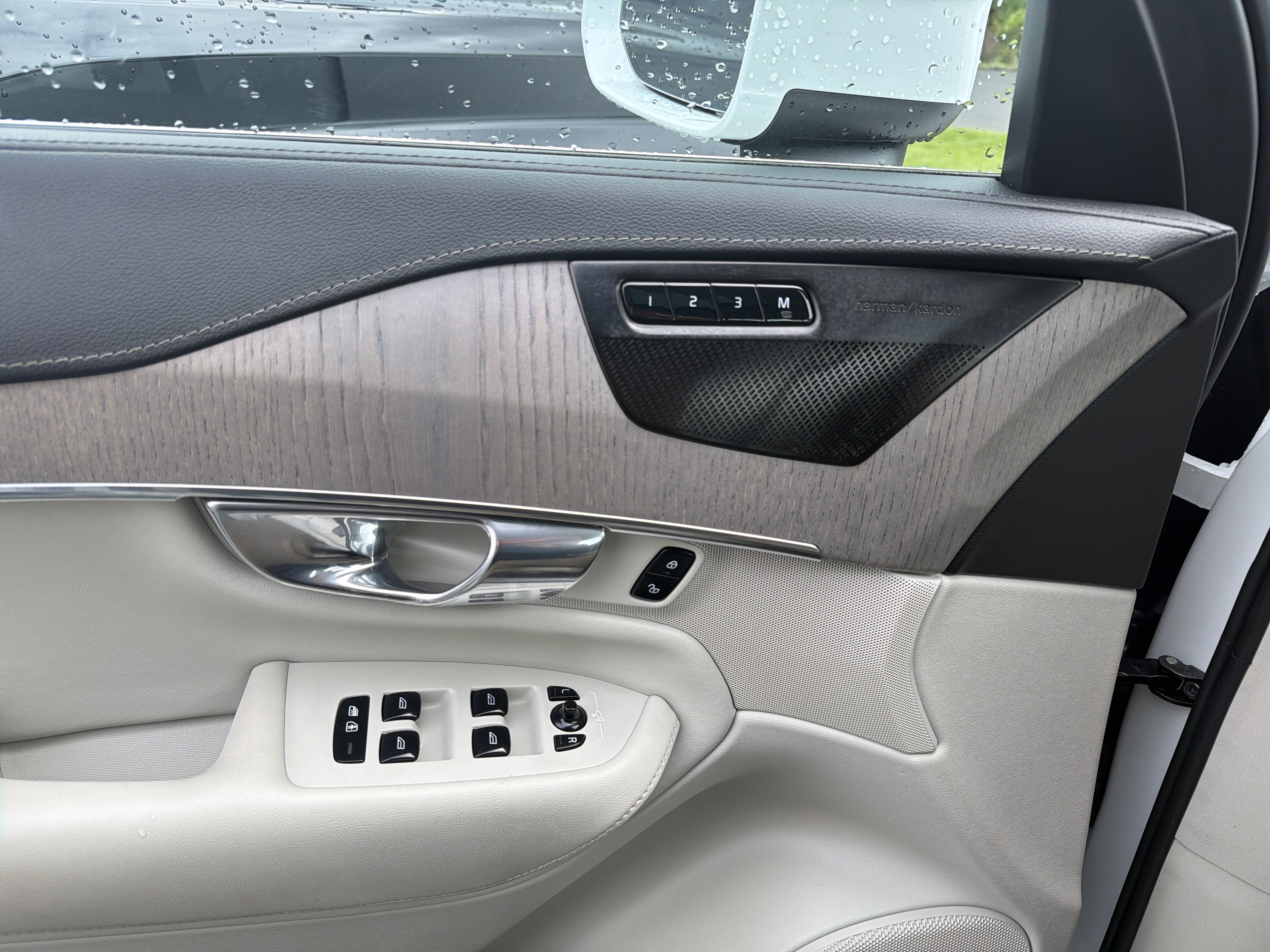 2021 Volvo XC90 Inscription
