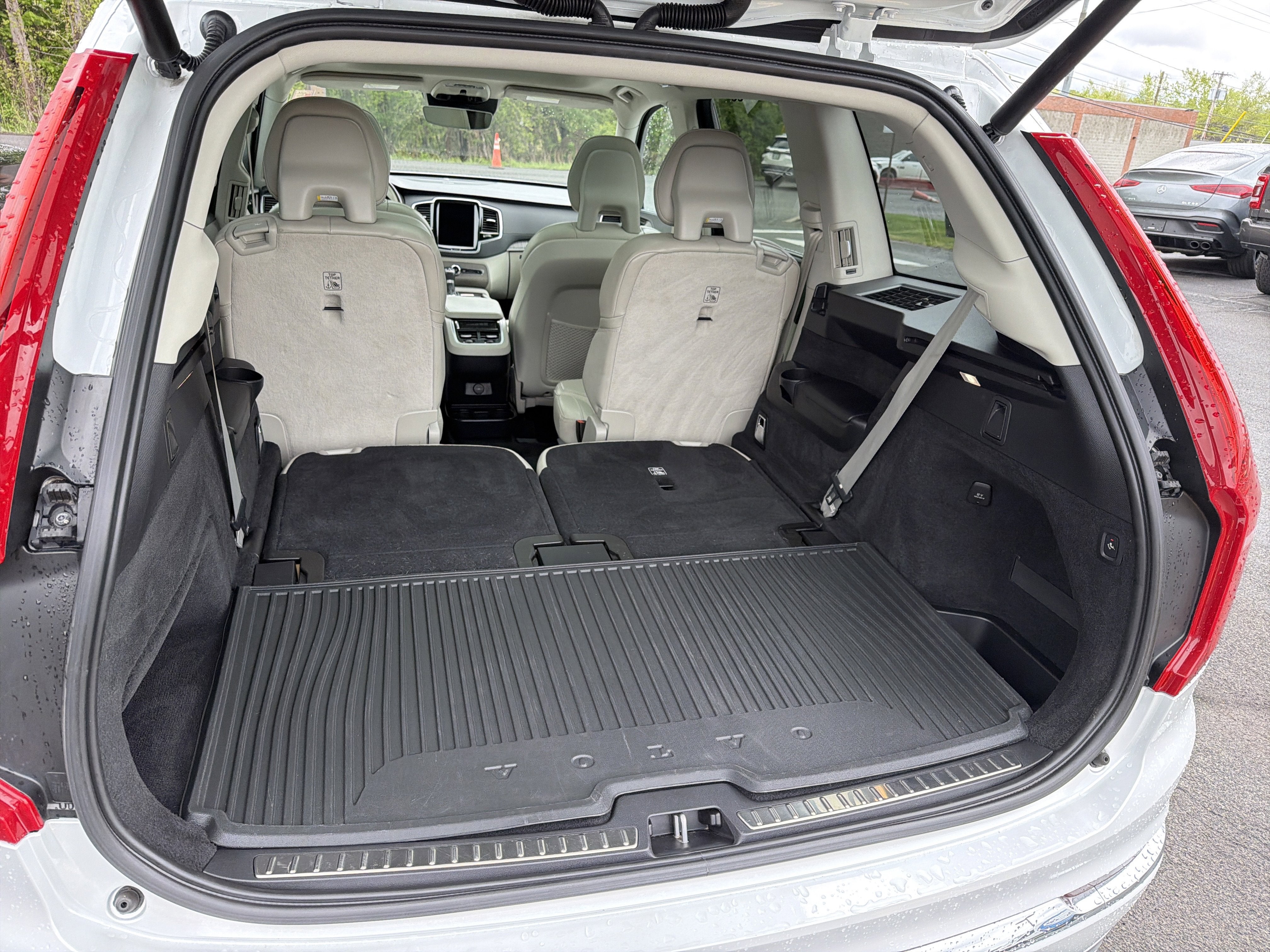 2021 Volvo XC90 Inscription