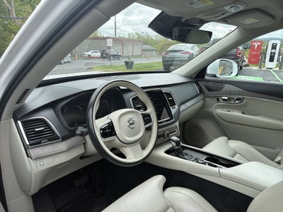2021 Volvo XC90 Inscription
