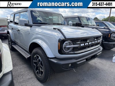 2026 Ford Bronco Outer Banks®