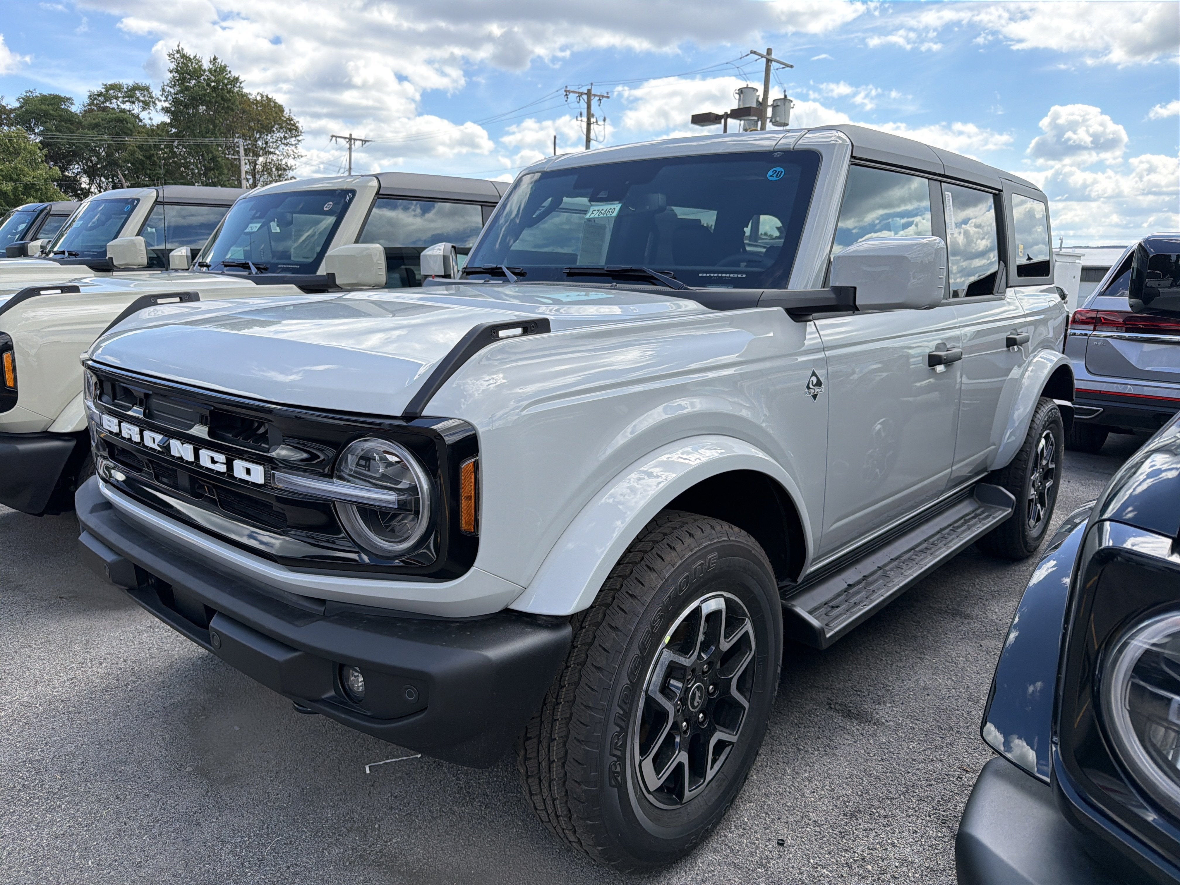 2026 Ford Bronco Outer Banks®