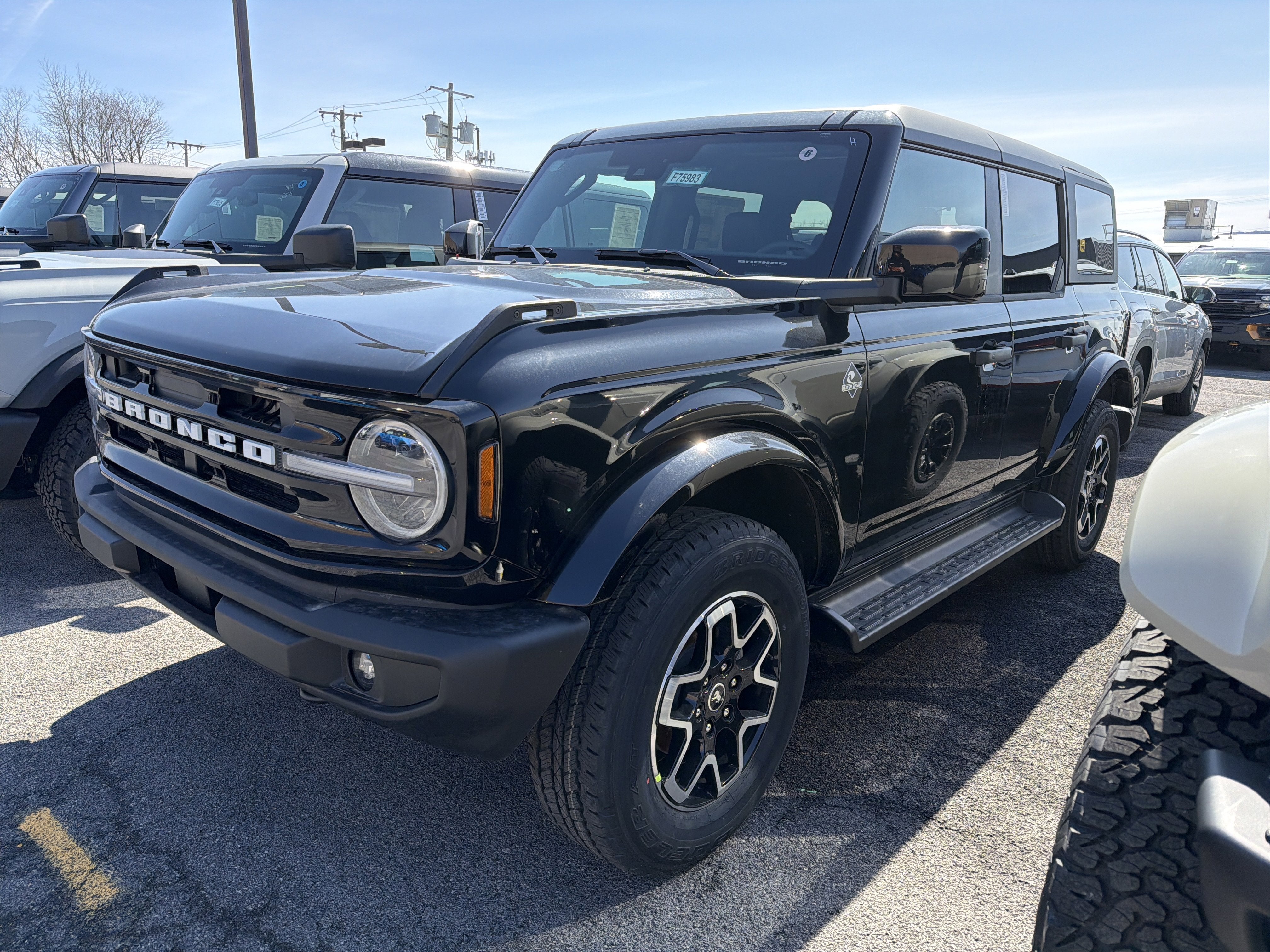 2026 Ford Bronco Outer Banks®