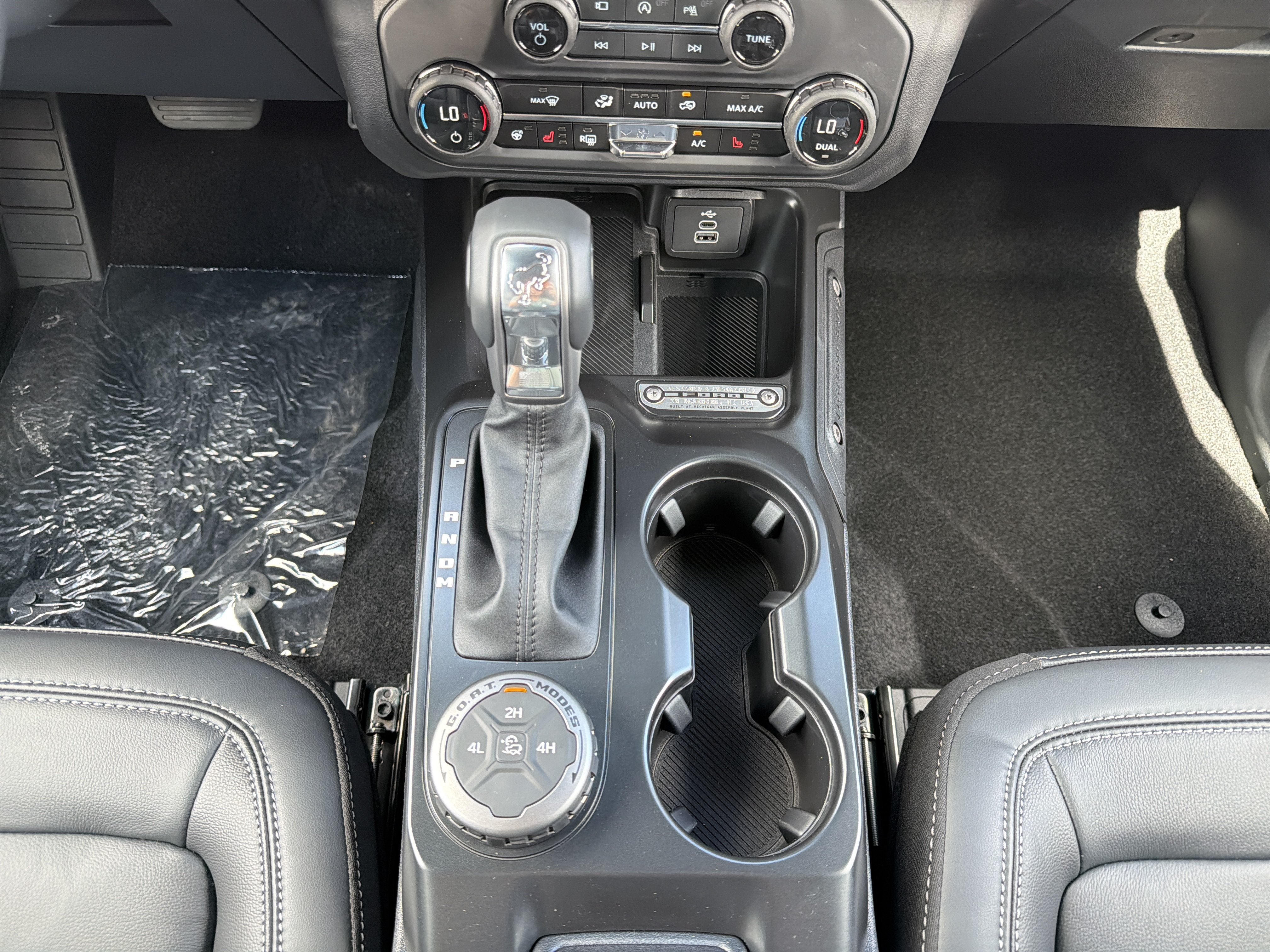 2026 Ford Bronco Outer Banks®