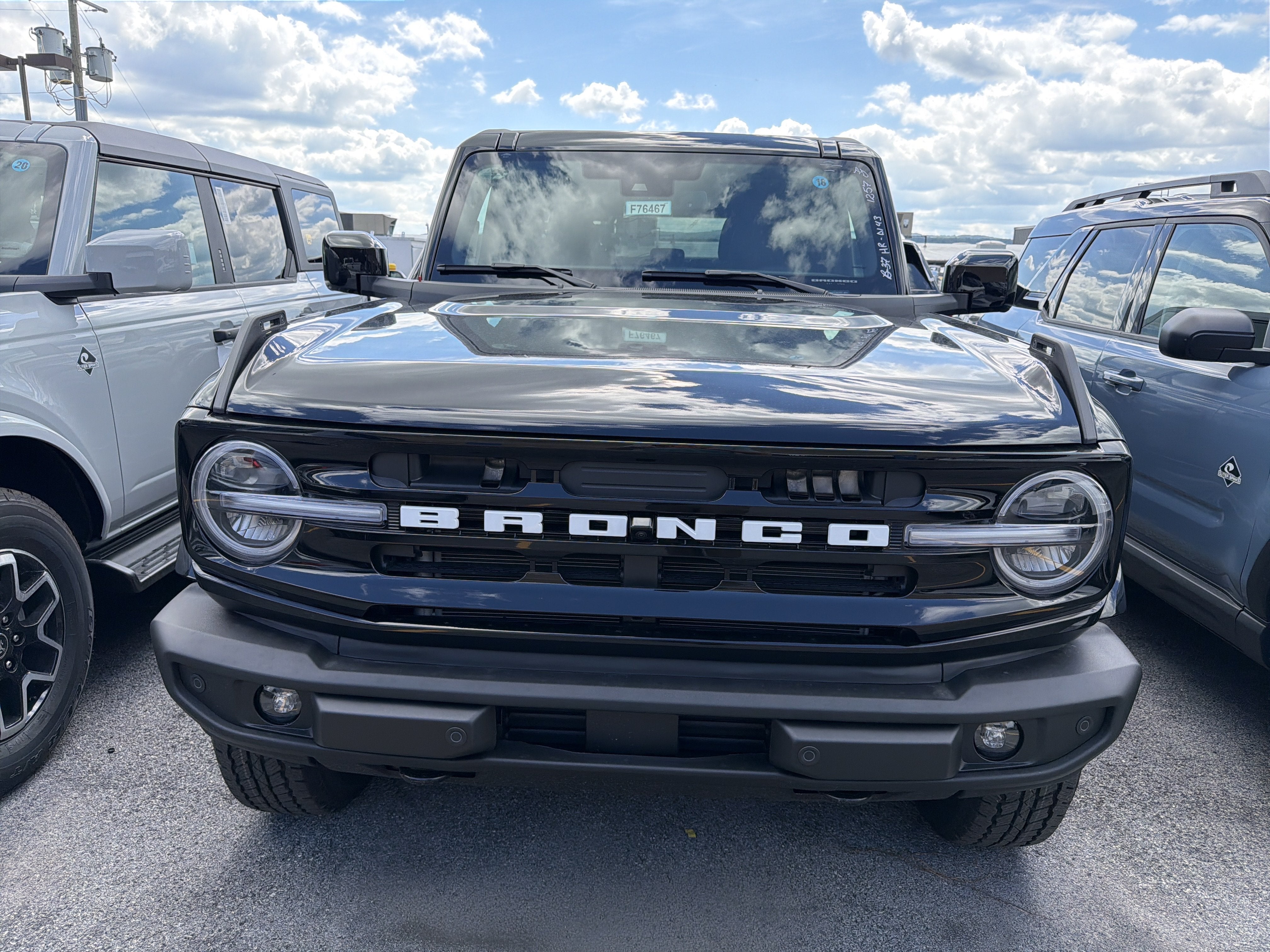 2026 Ford Bronco Outer Banks®