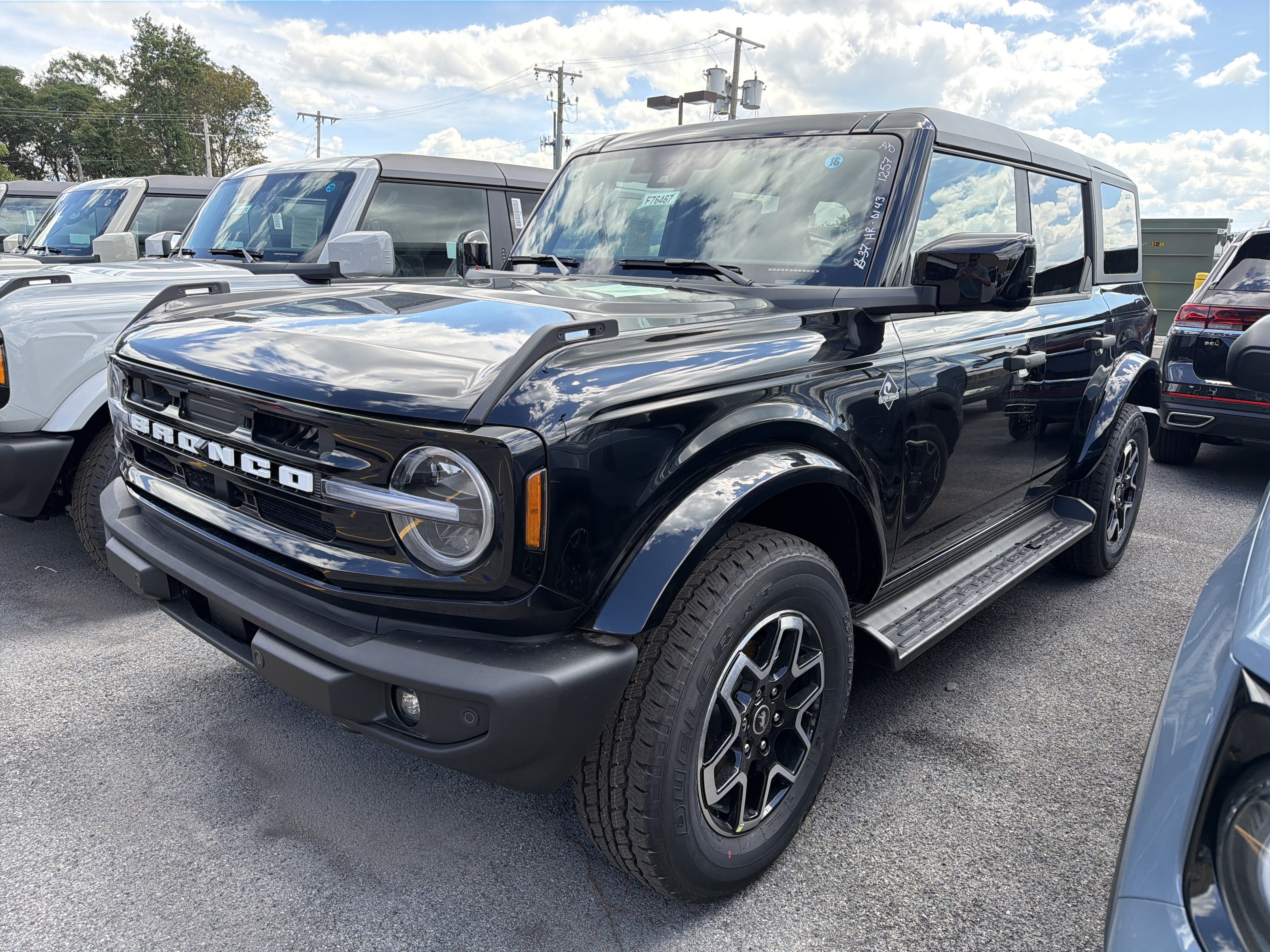 2026 Ford Bronco Outer Banks®