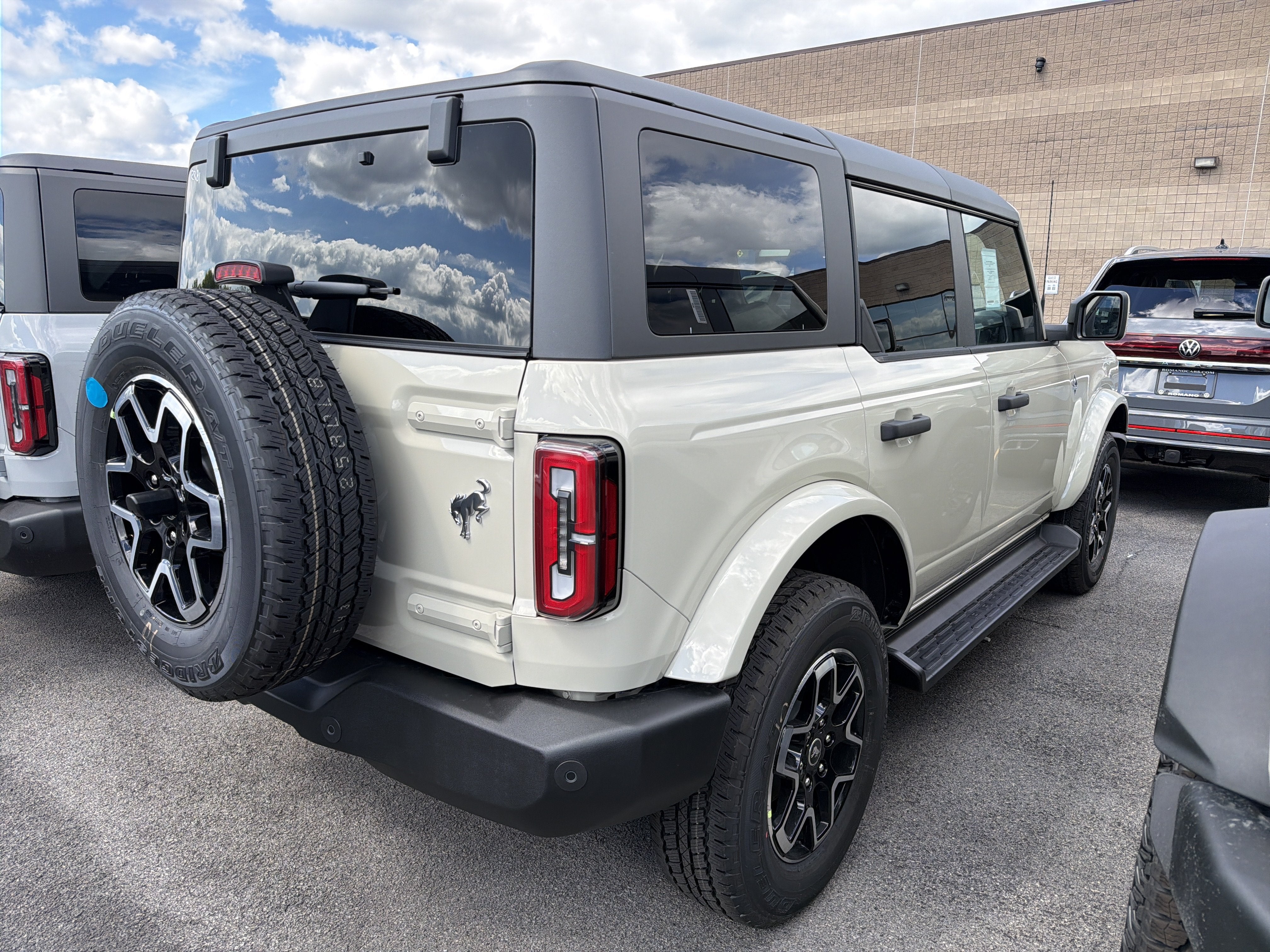 2026 Ford Bronco Outer Banks®