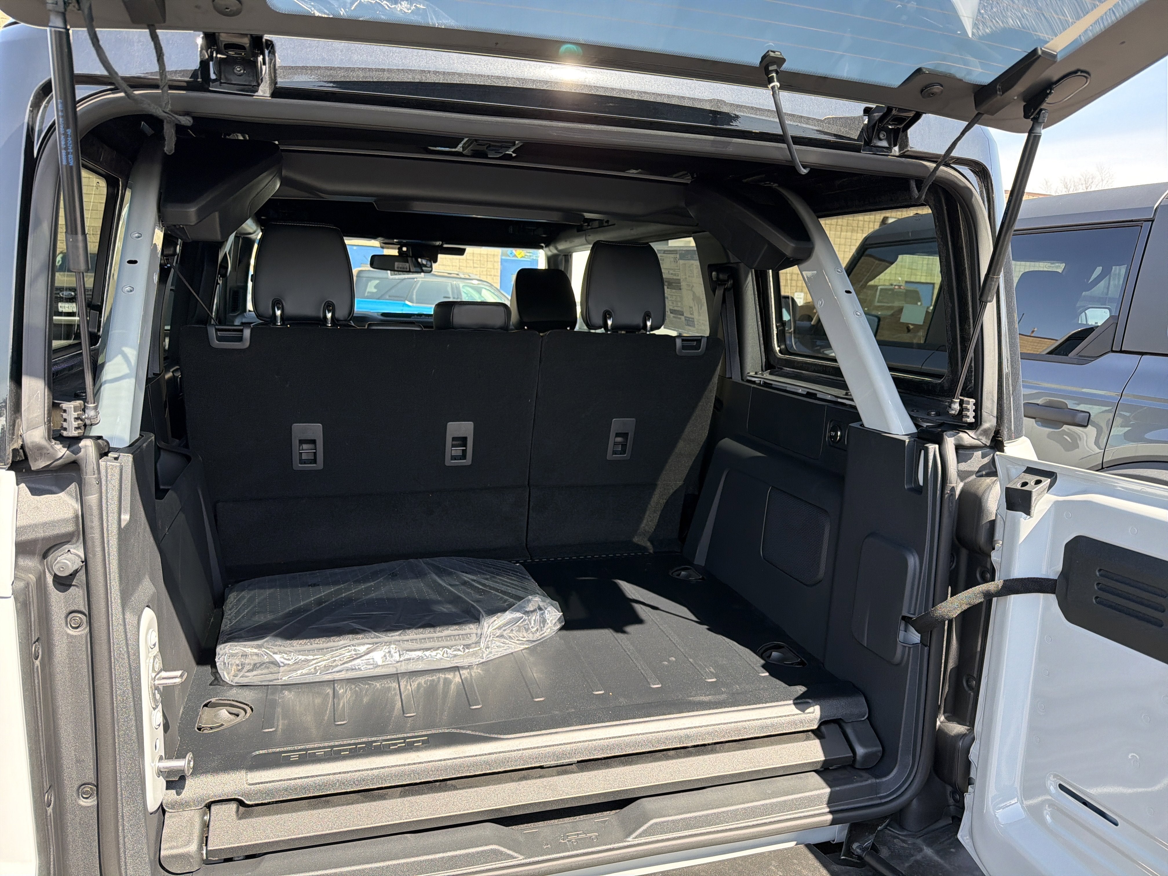 2026 Ford Bronco Outer Banks®