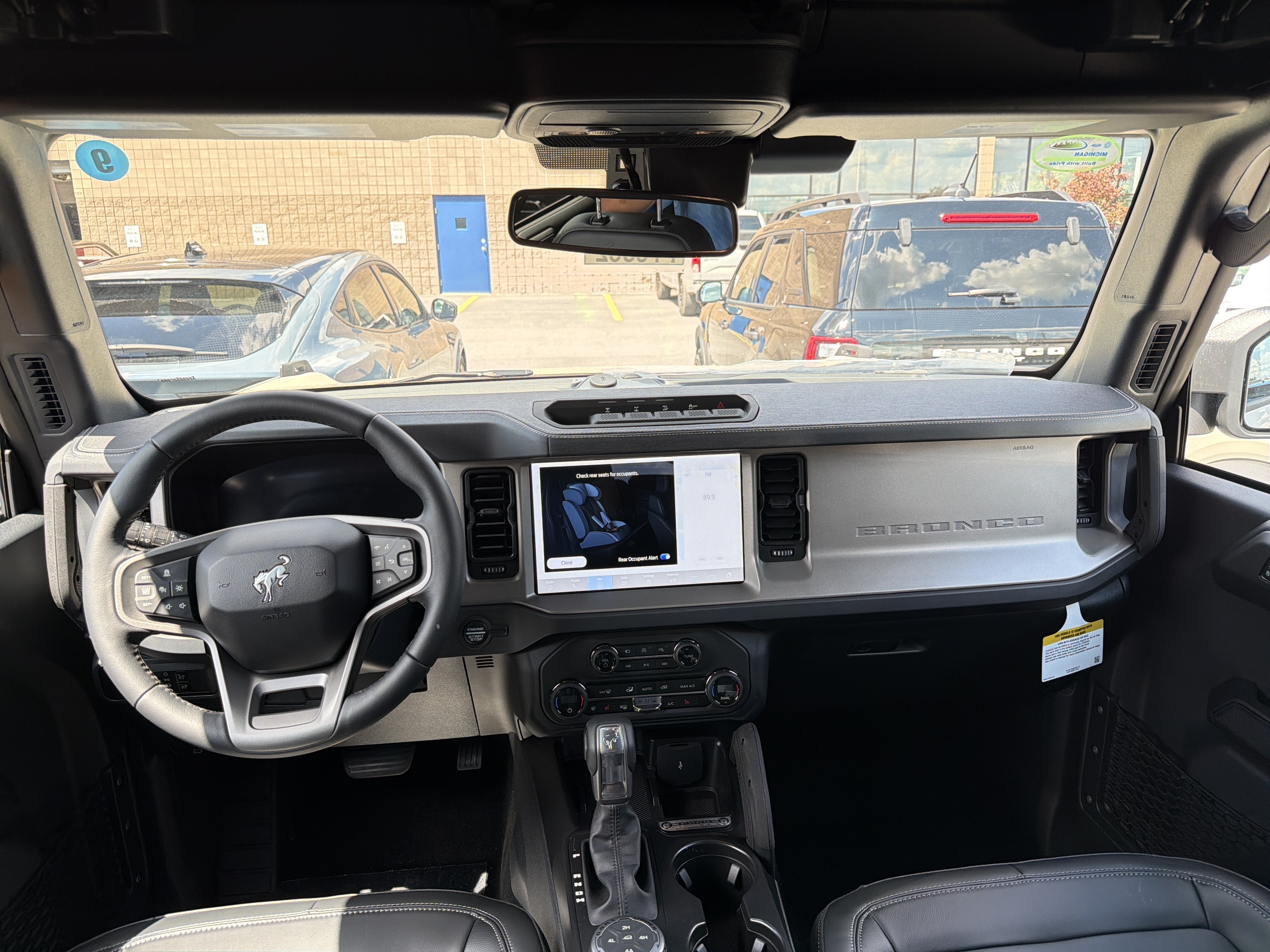 2026 Ford Bronco Outer Banks®