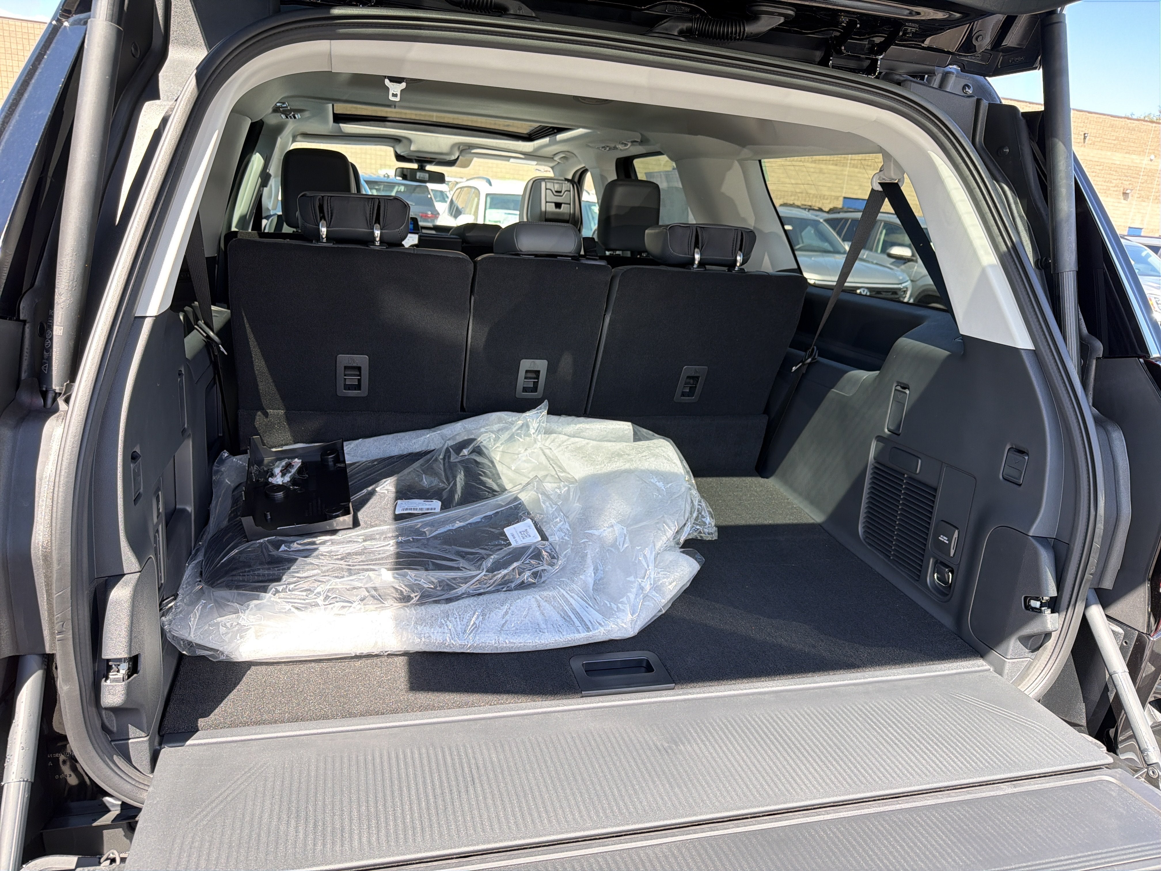 2027 Ford Expedition MAX Active