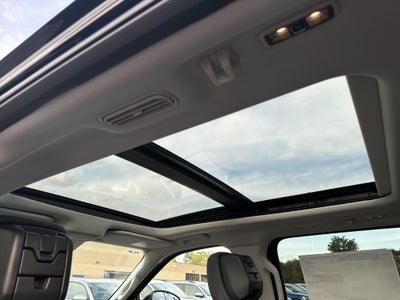 2027 Ford Expedition MAX Active