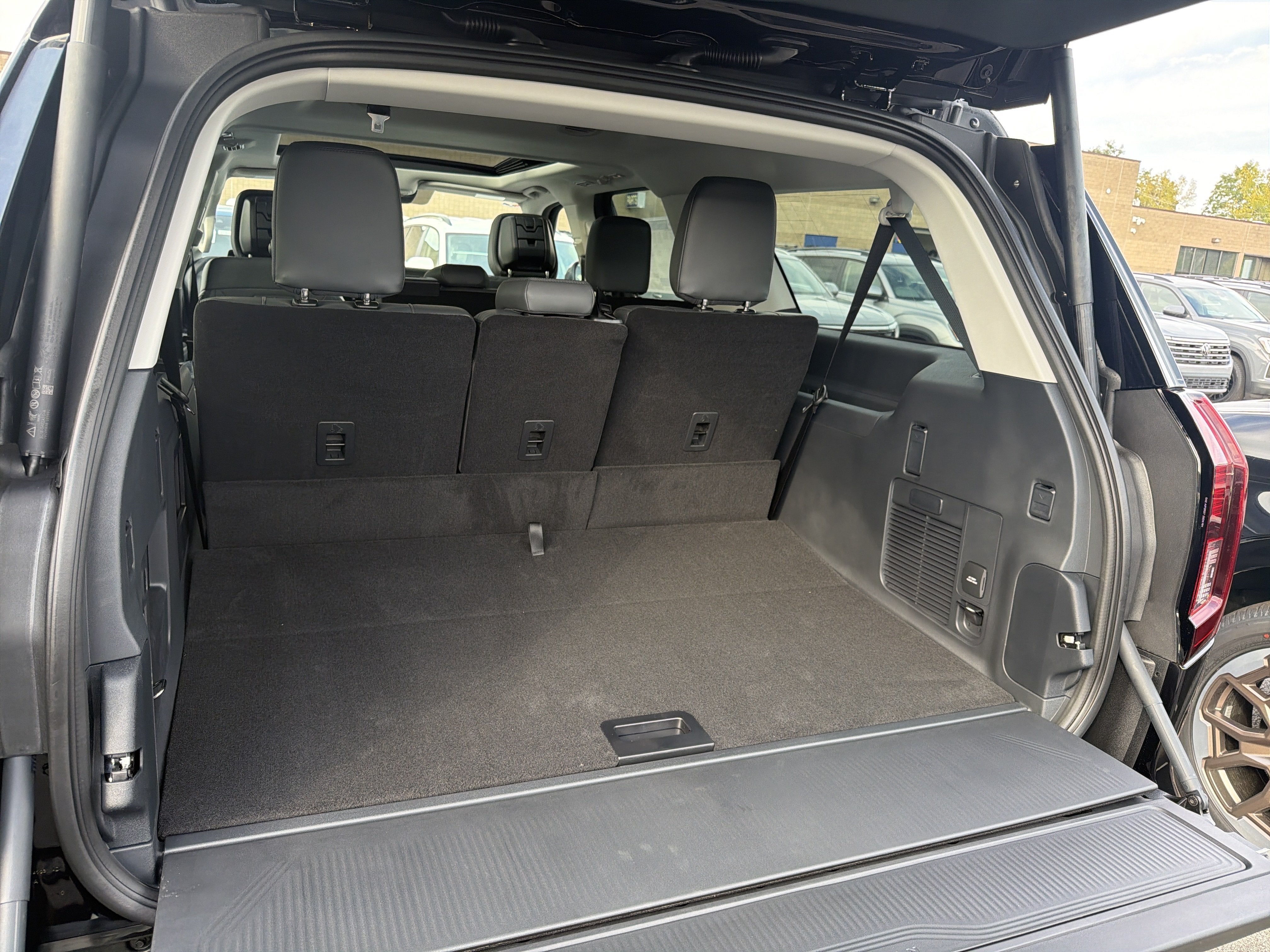 2027 Ford Expedition MAX Active