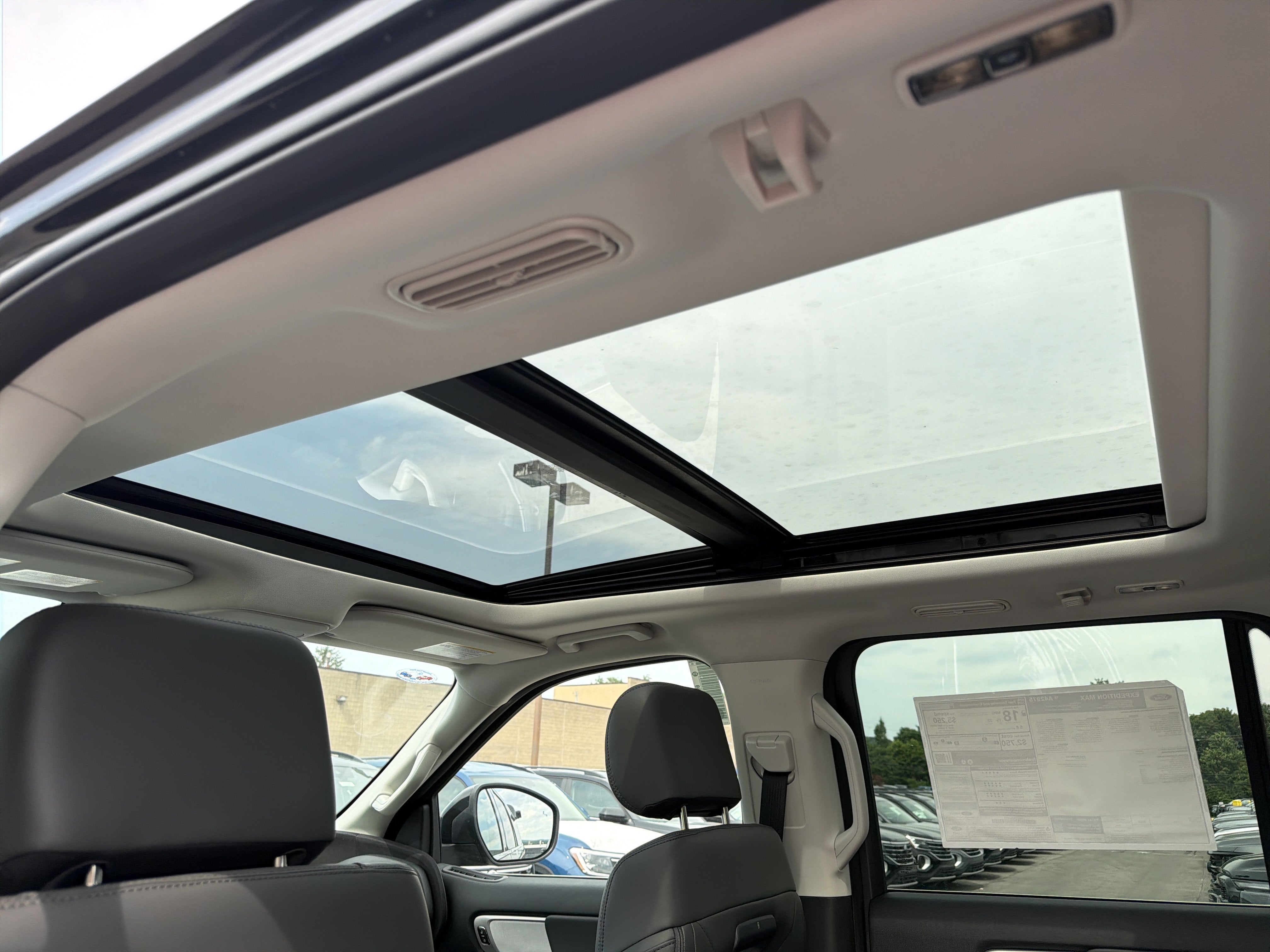 2026 Ford Expedition MAX Active