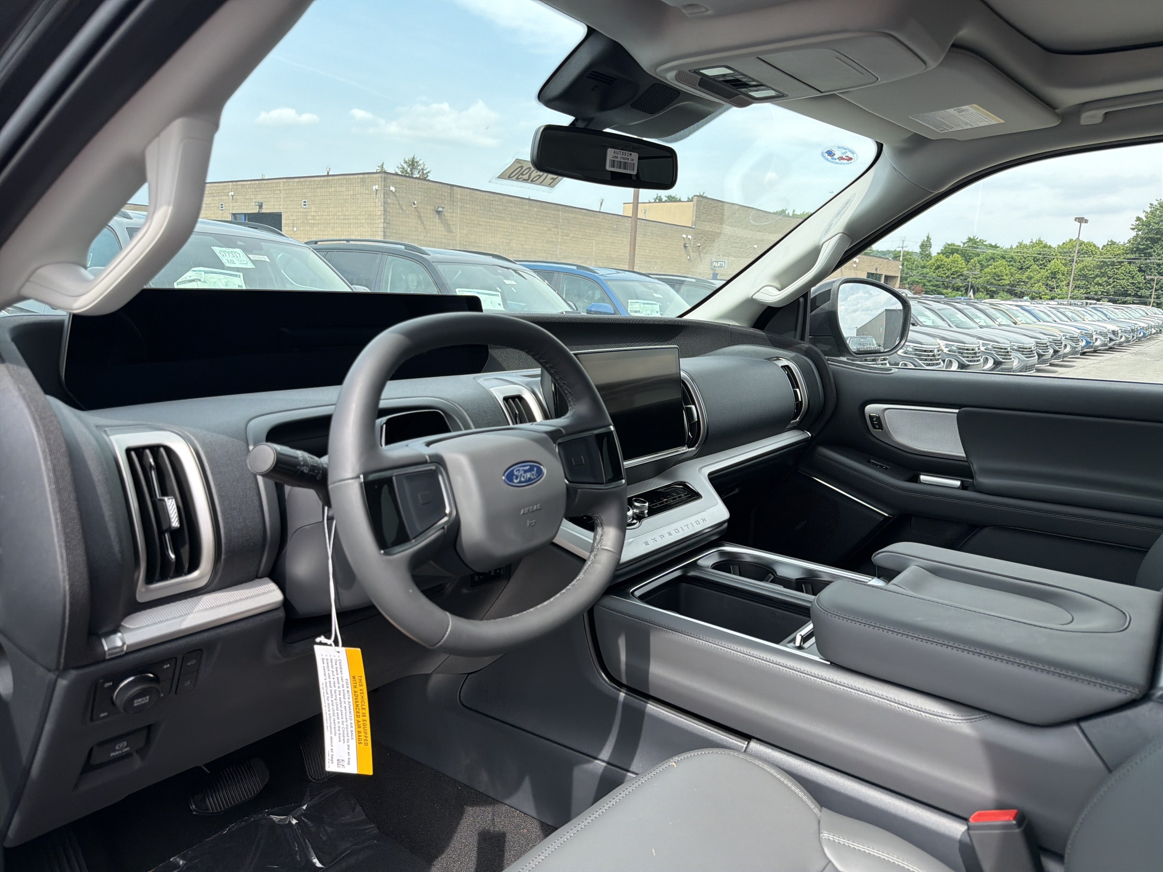 2026 Ford Expedition MAX Active