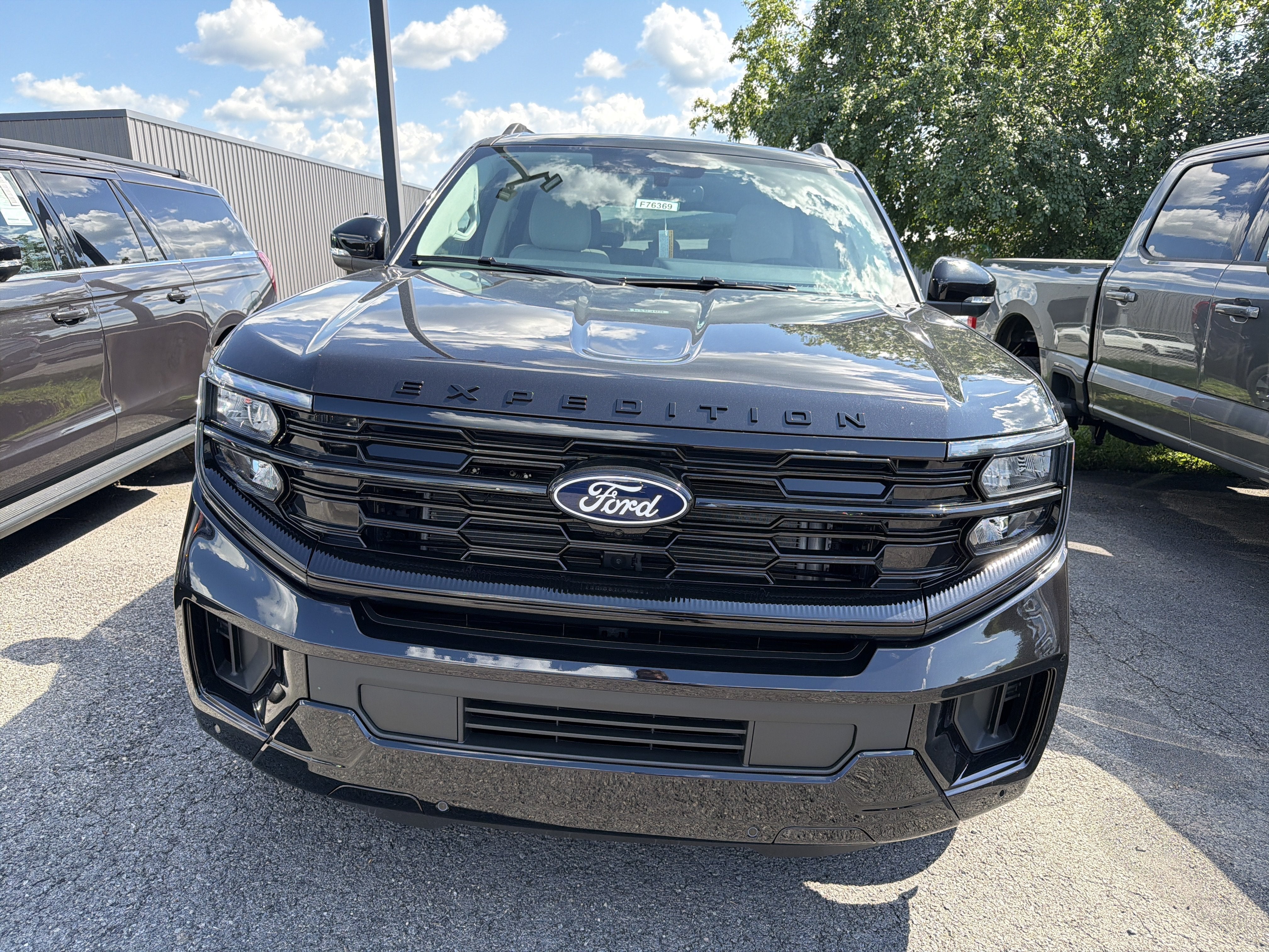 2027 Ford Expedition MAX Platinum