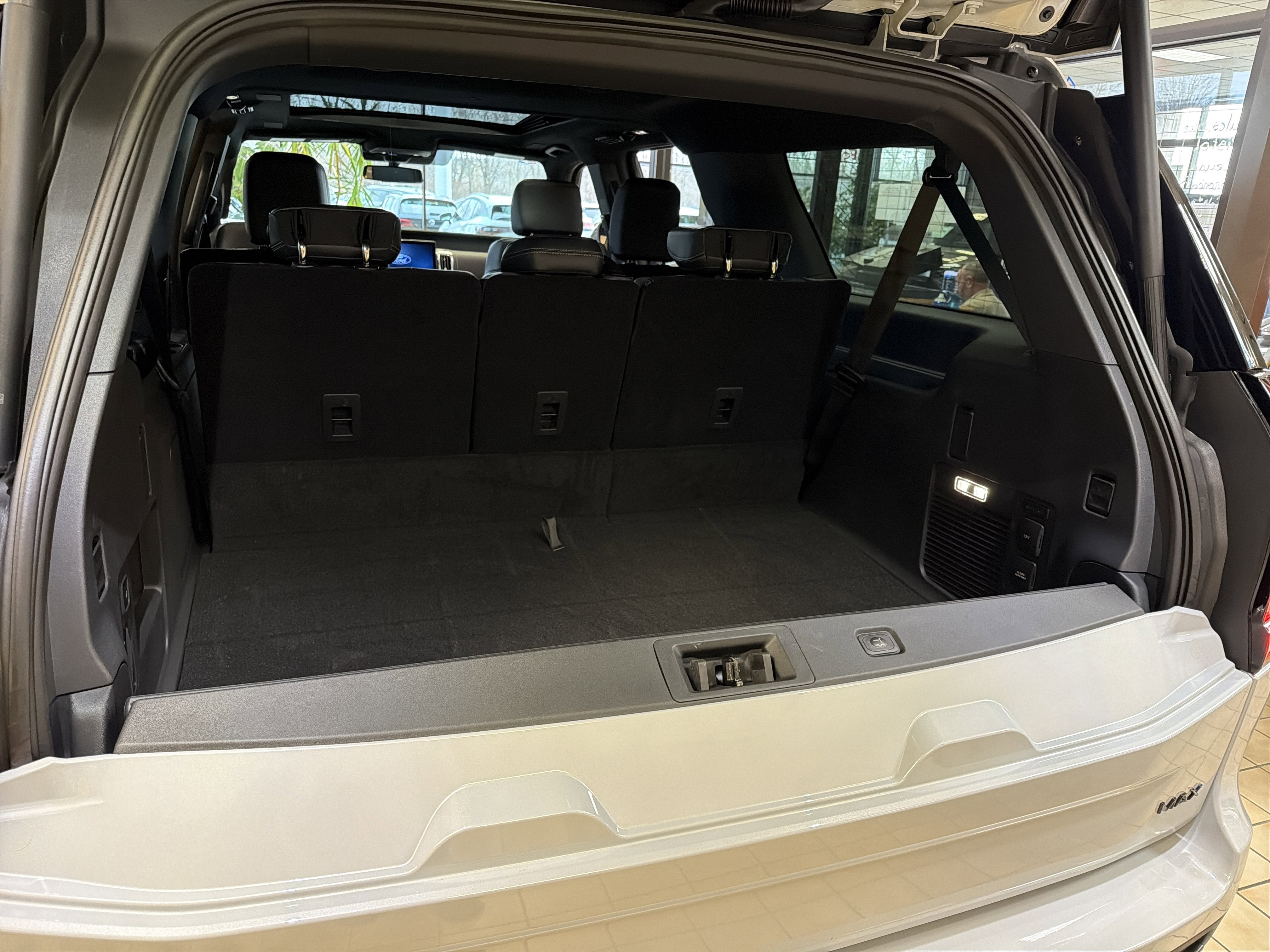 2025 Ford Expedition Platinum® MAX