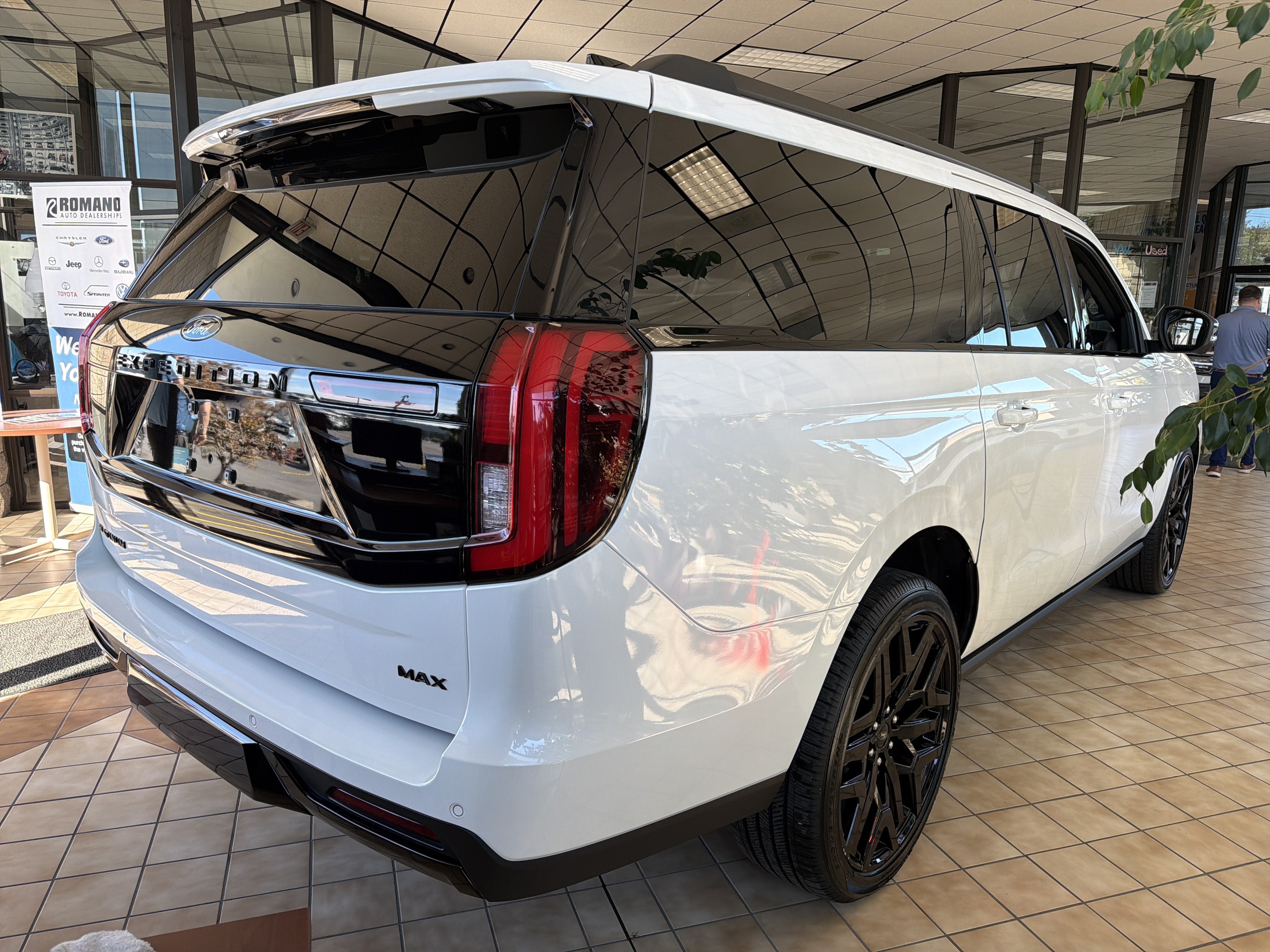 2026 Ford Expedition MAX Platinum®