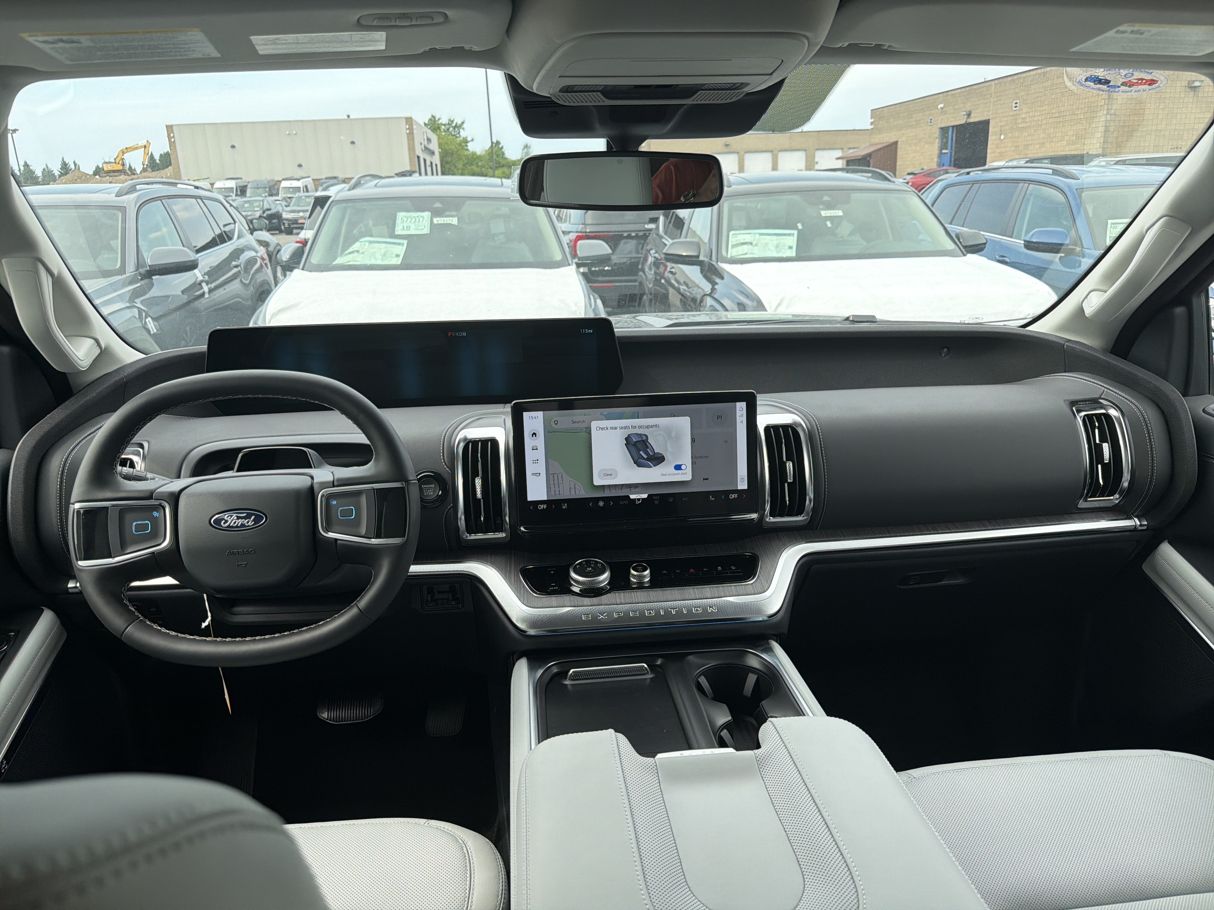 2026 Ford Expedition MAX Platinum®