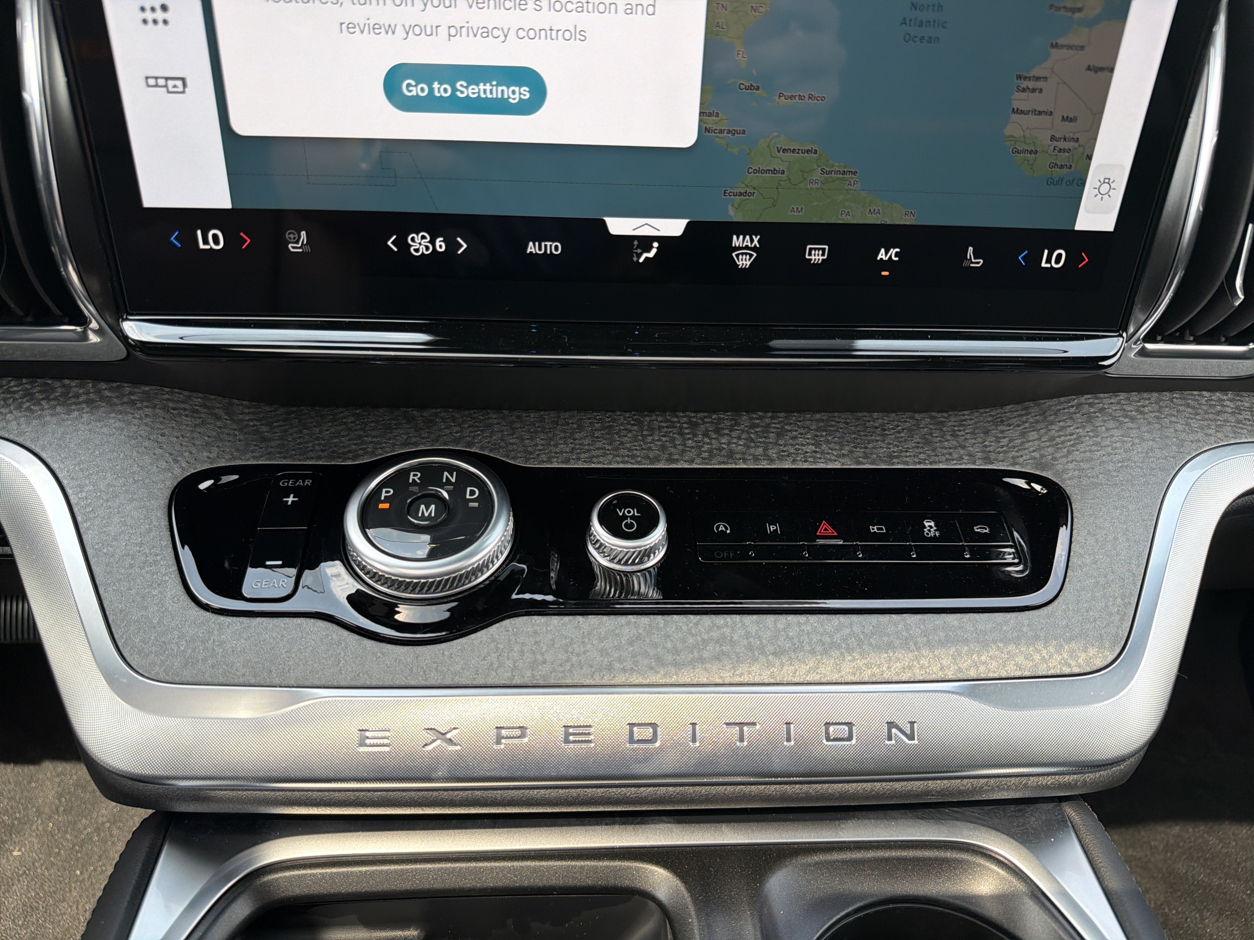 2027 Ford Expedition Tremor®