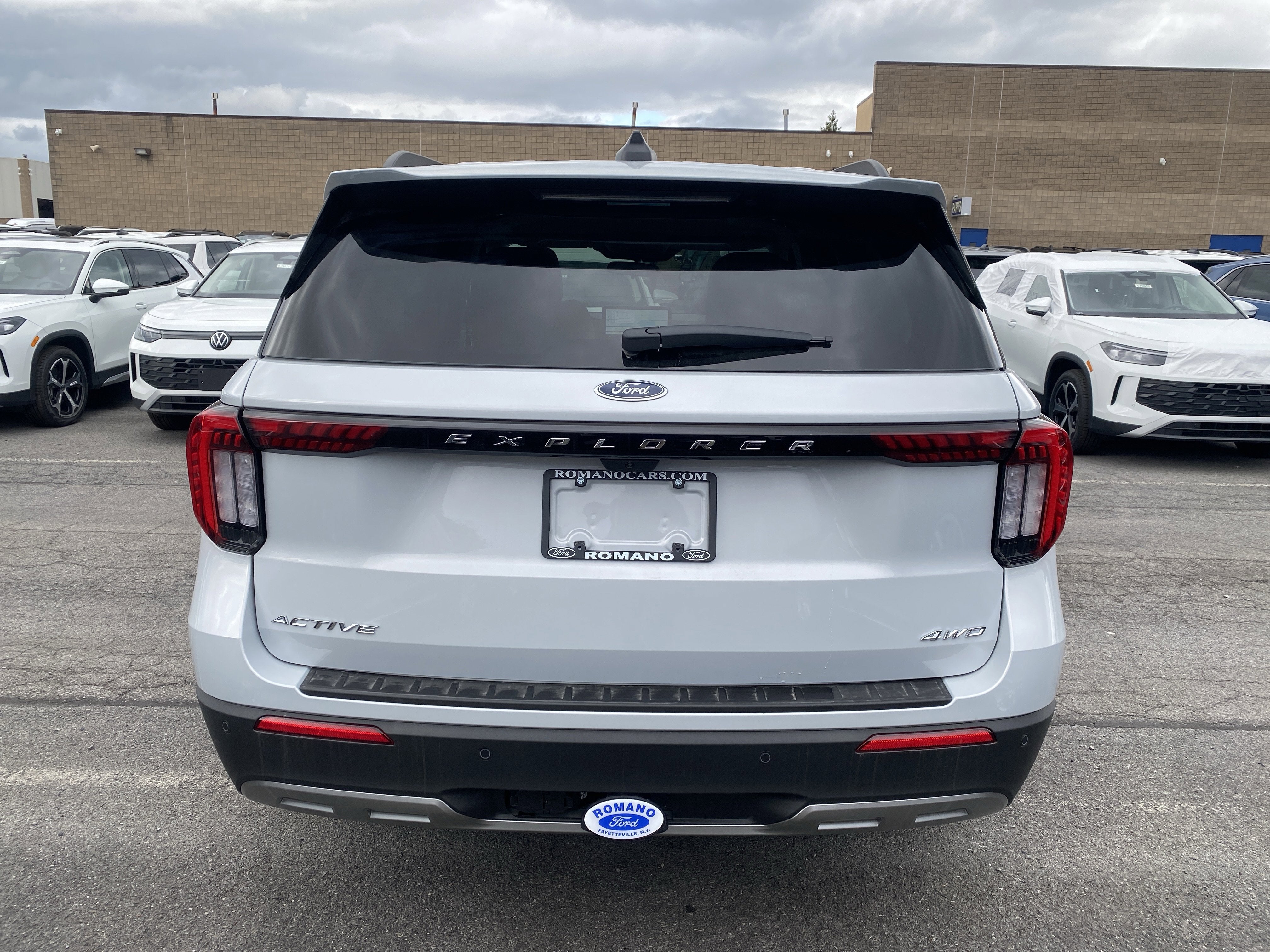 2025 Ford Explorer Active