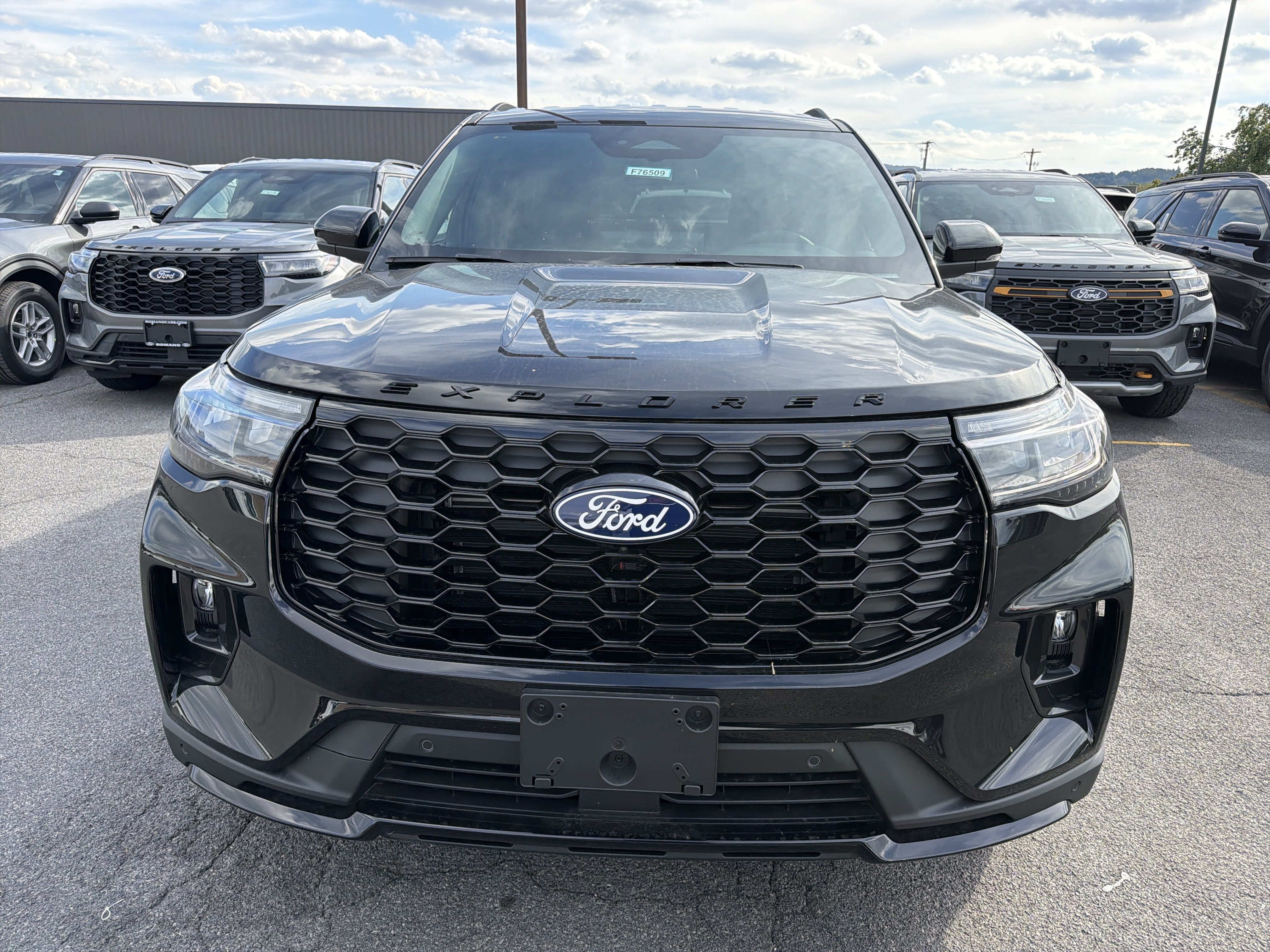 2027 Ford Explorer ST-Line