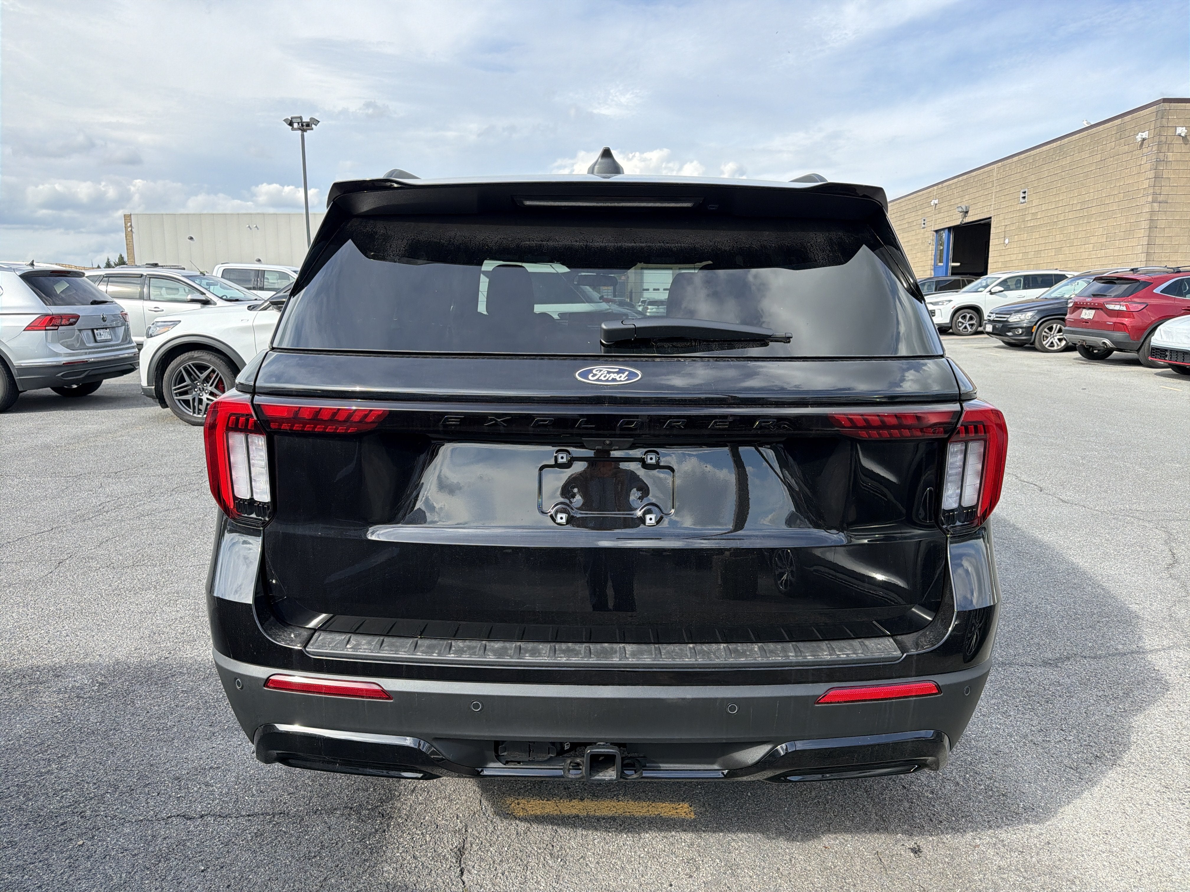 2027 Ford Explorer ST-Line