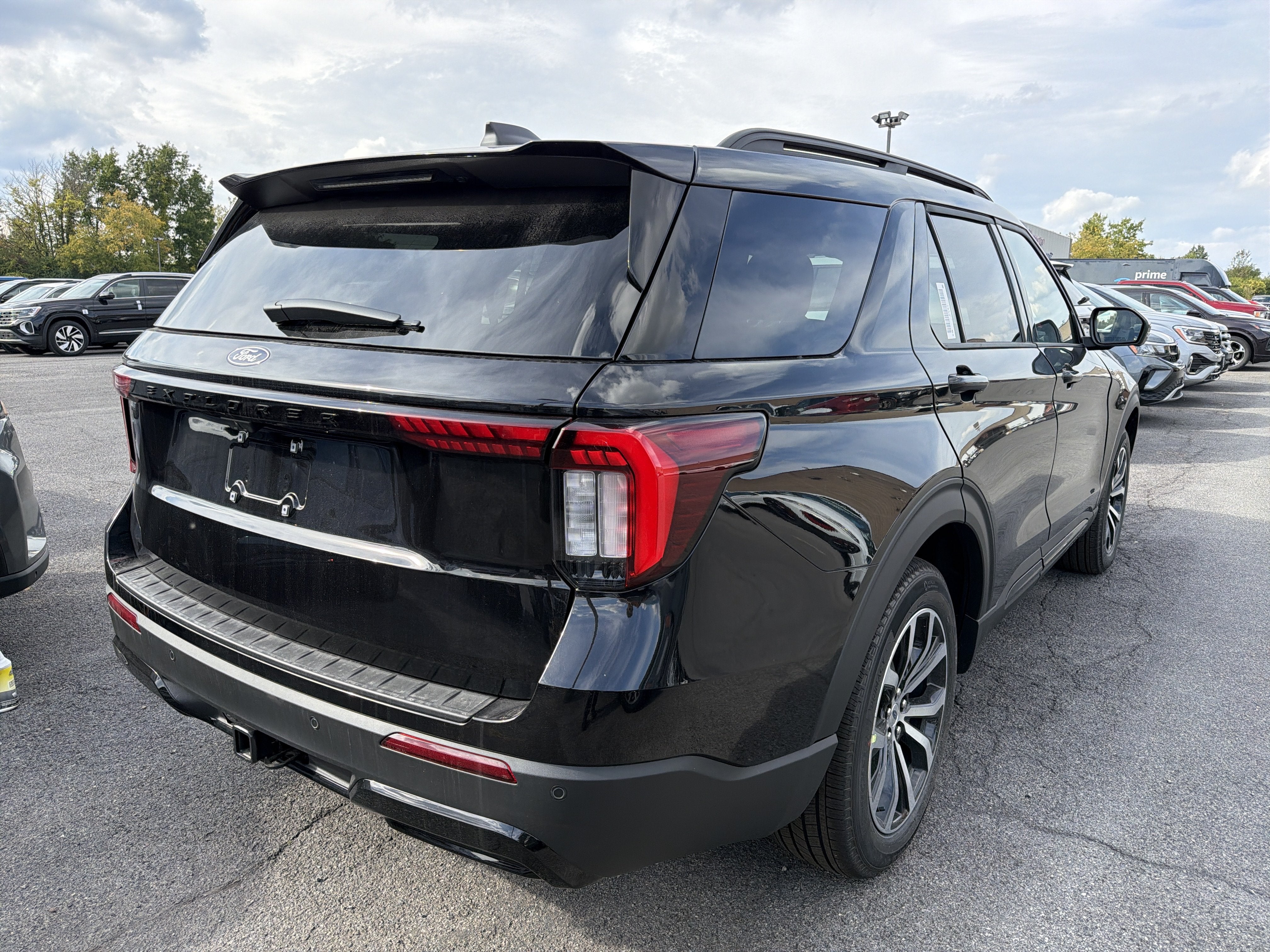 2027 Ford Explorer ST-Line