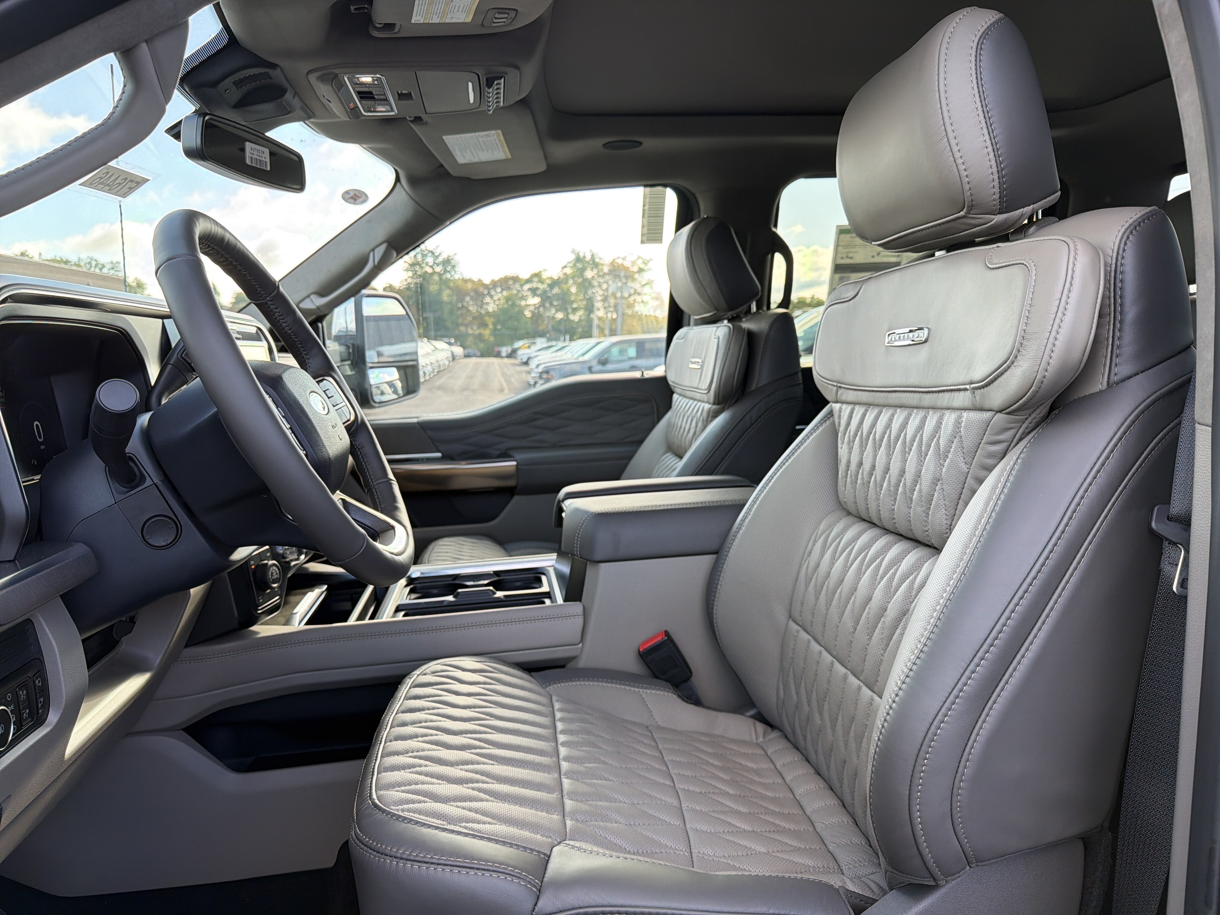 2026 Ford Super Duty F-350® Platinum®