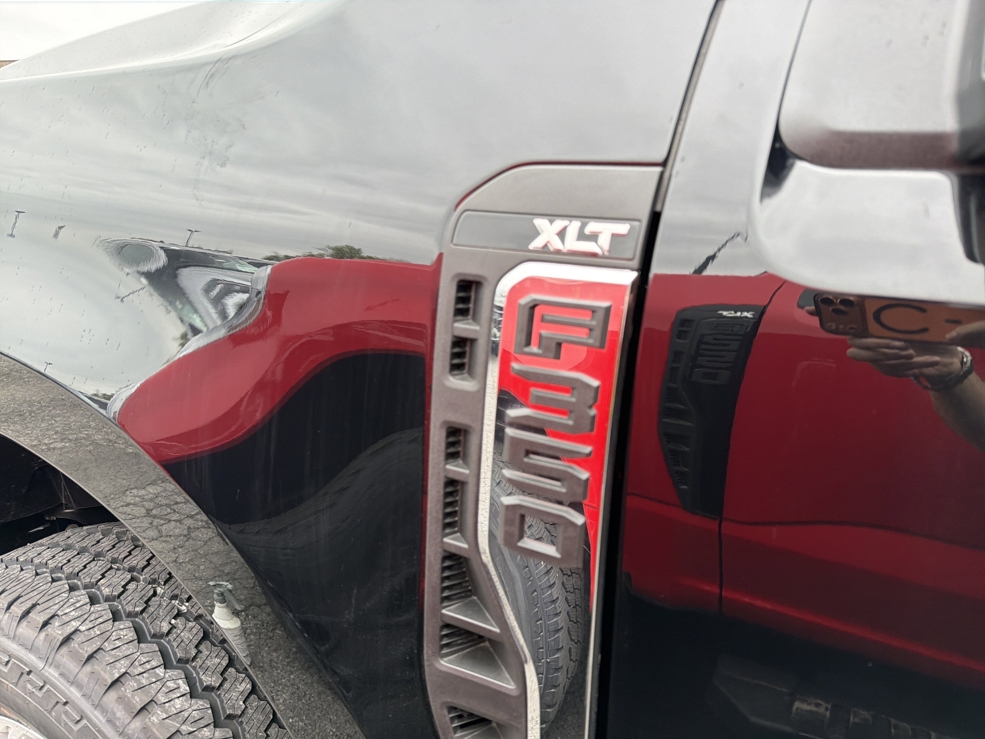 2026 Ford Super Duty F-350® XLT