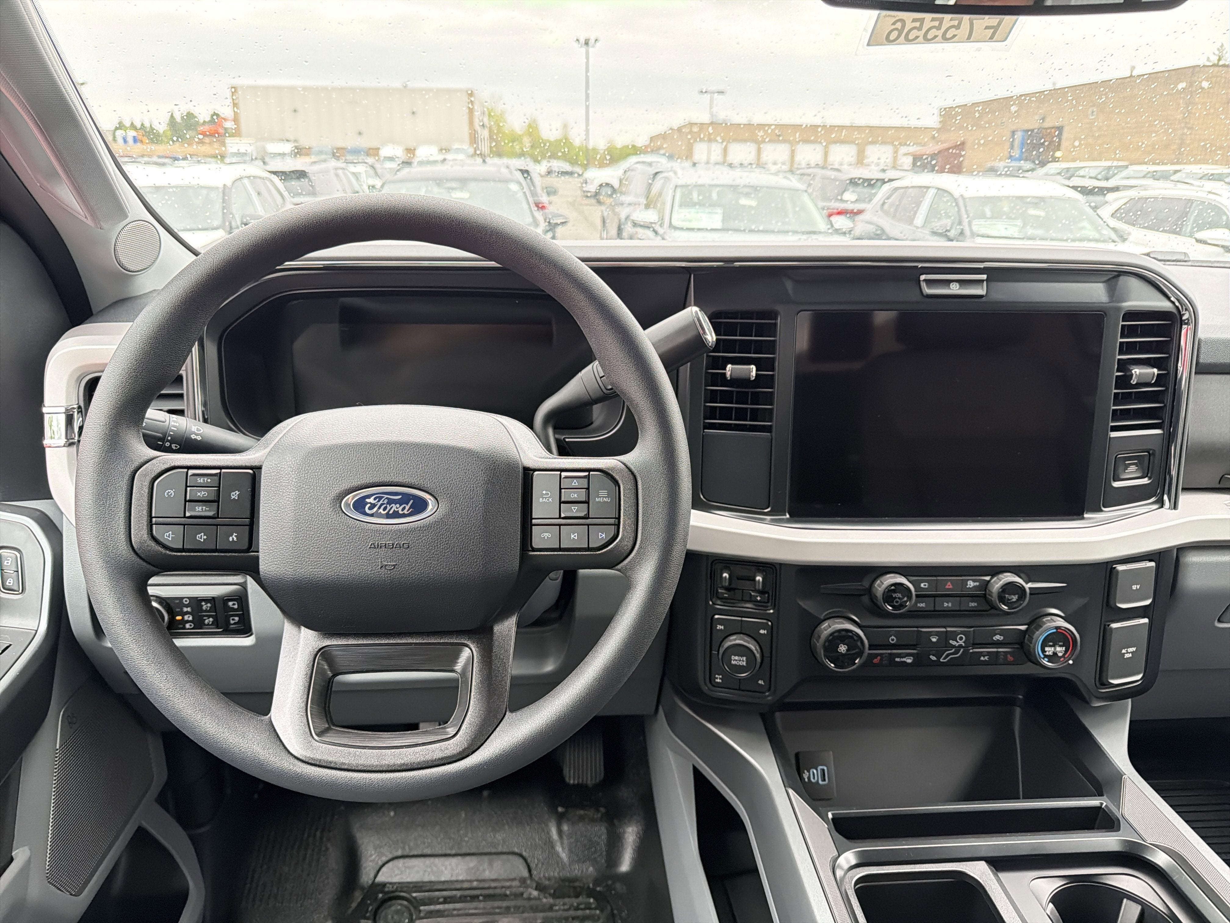 2026 Ford Super Duty F-350® XLT