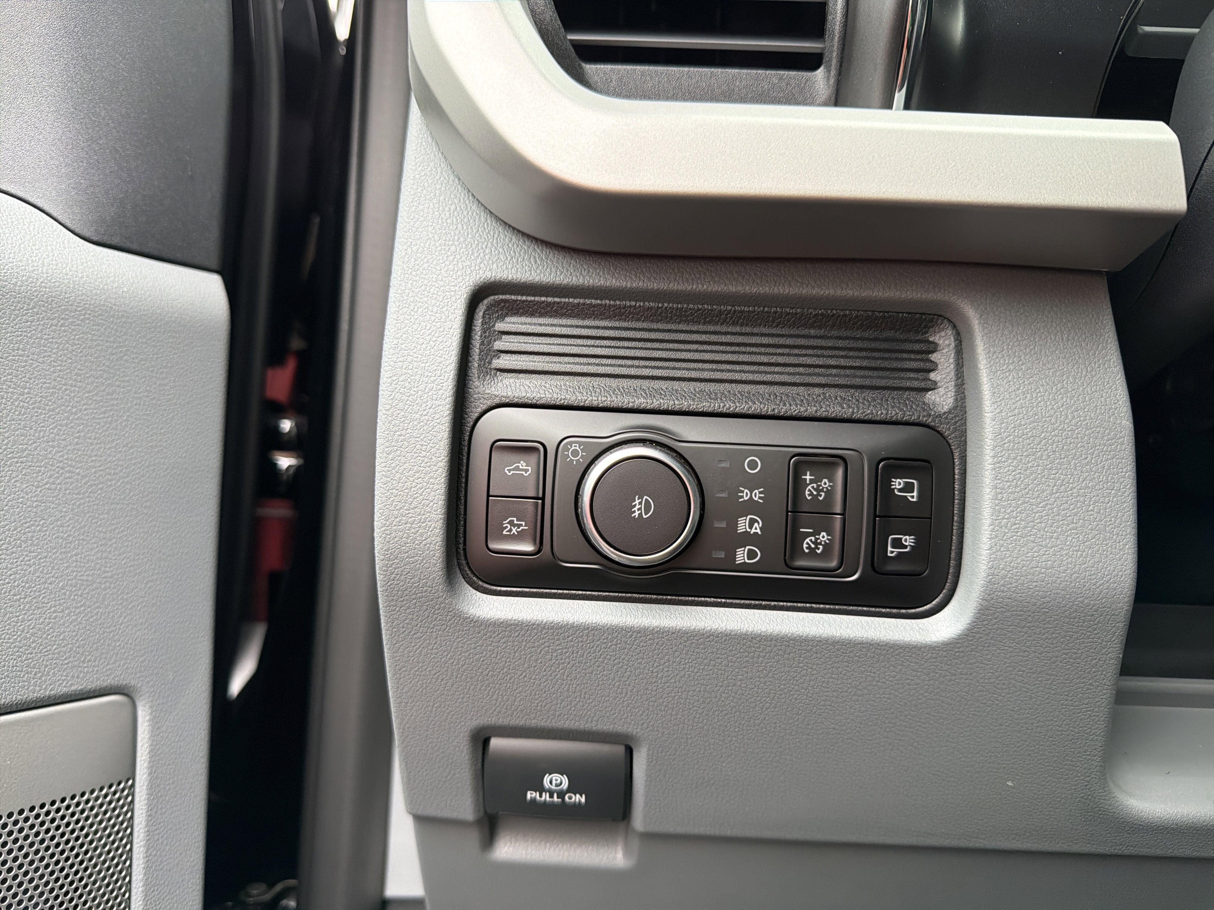2026 Ford Super Duty F-350® XLT