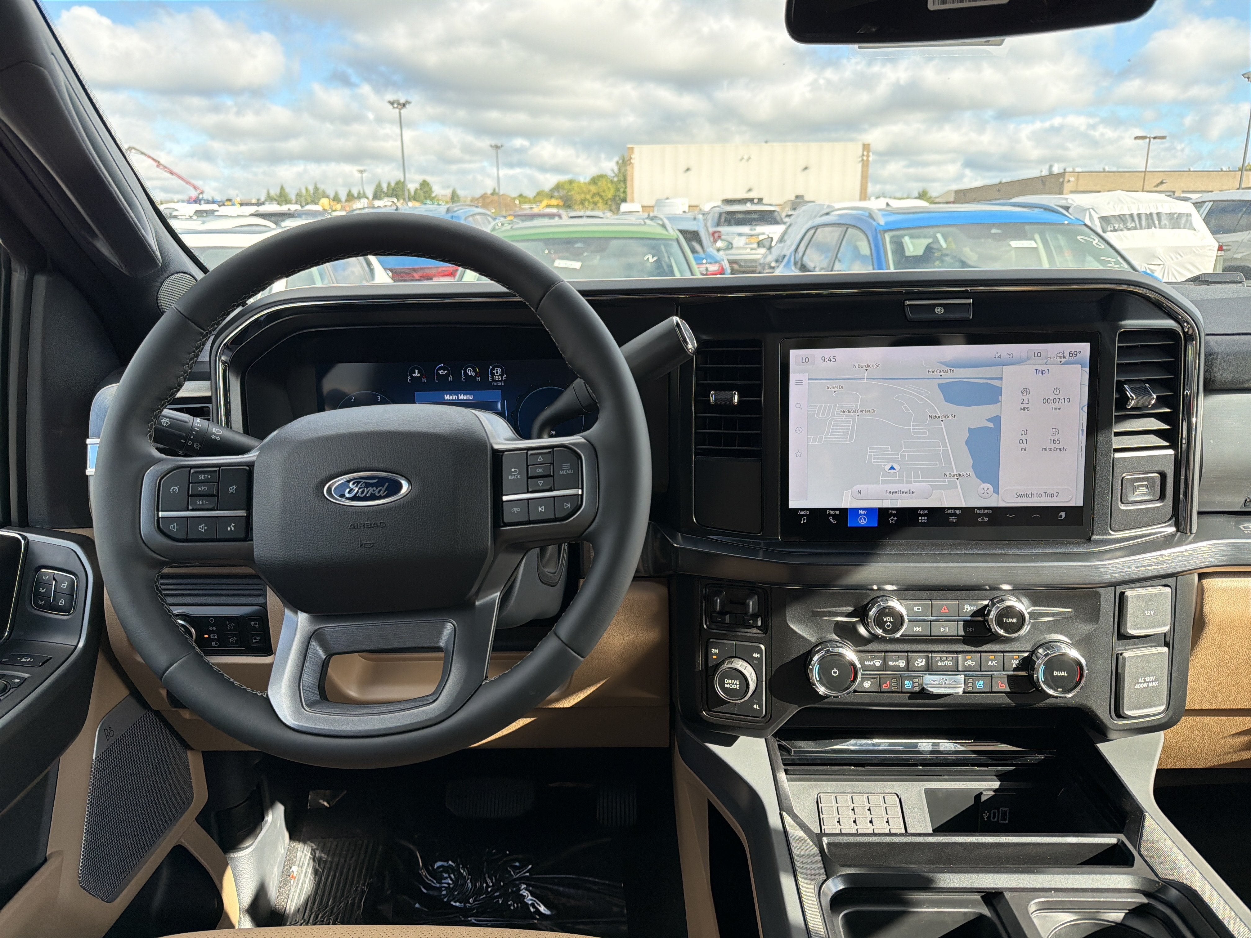 2026 Ford Super Duty F-350® Lariat®