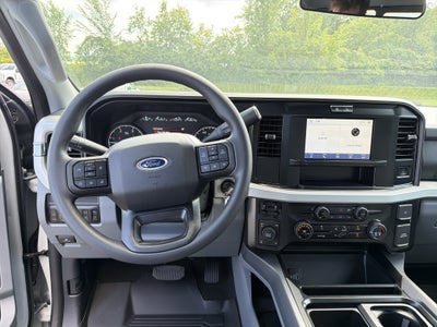 2026 Ford Super Duty F-350® XLT