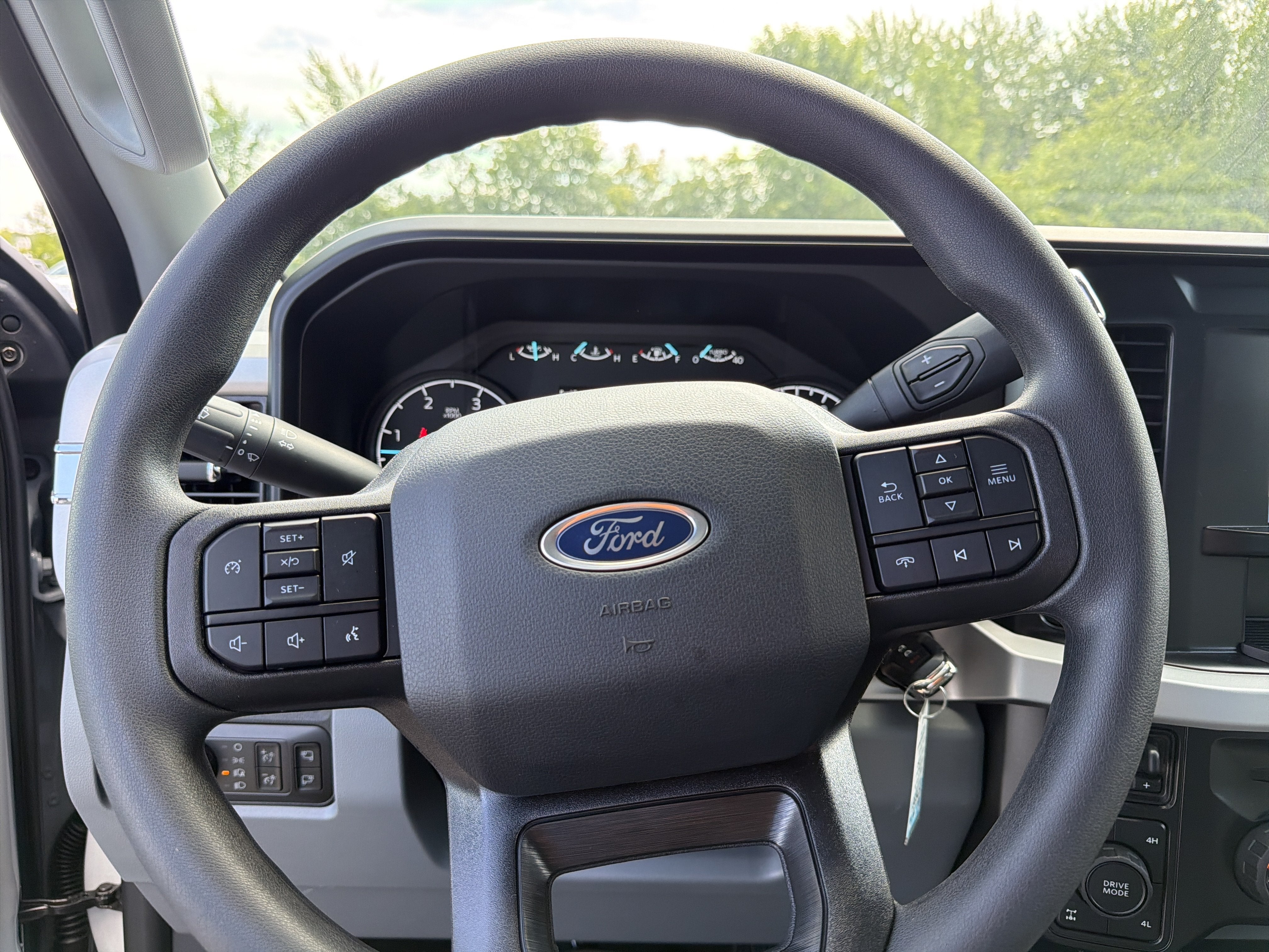 2026 Ford Super Duty F-350® XLT