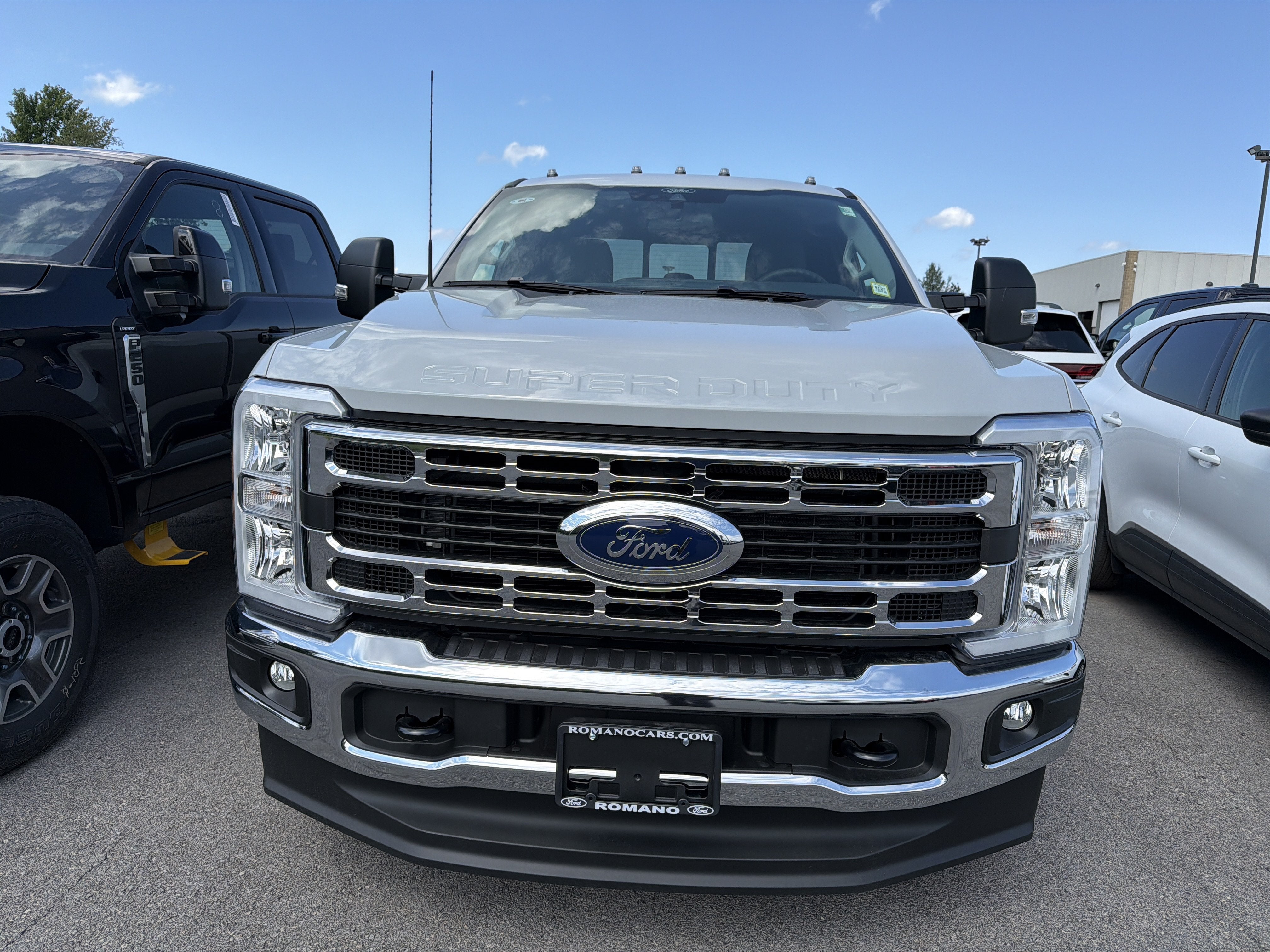 2026 Ford Super Duty F-350® XLT