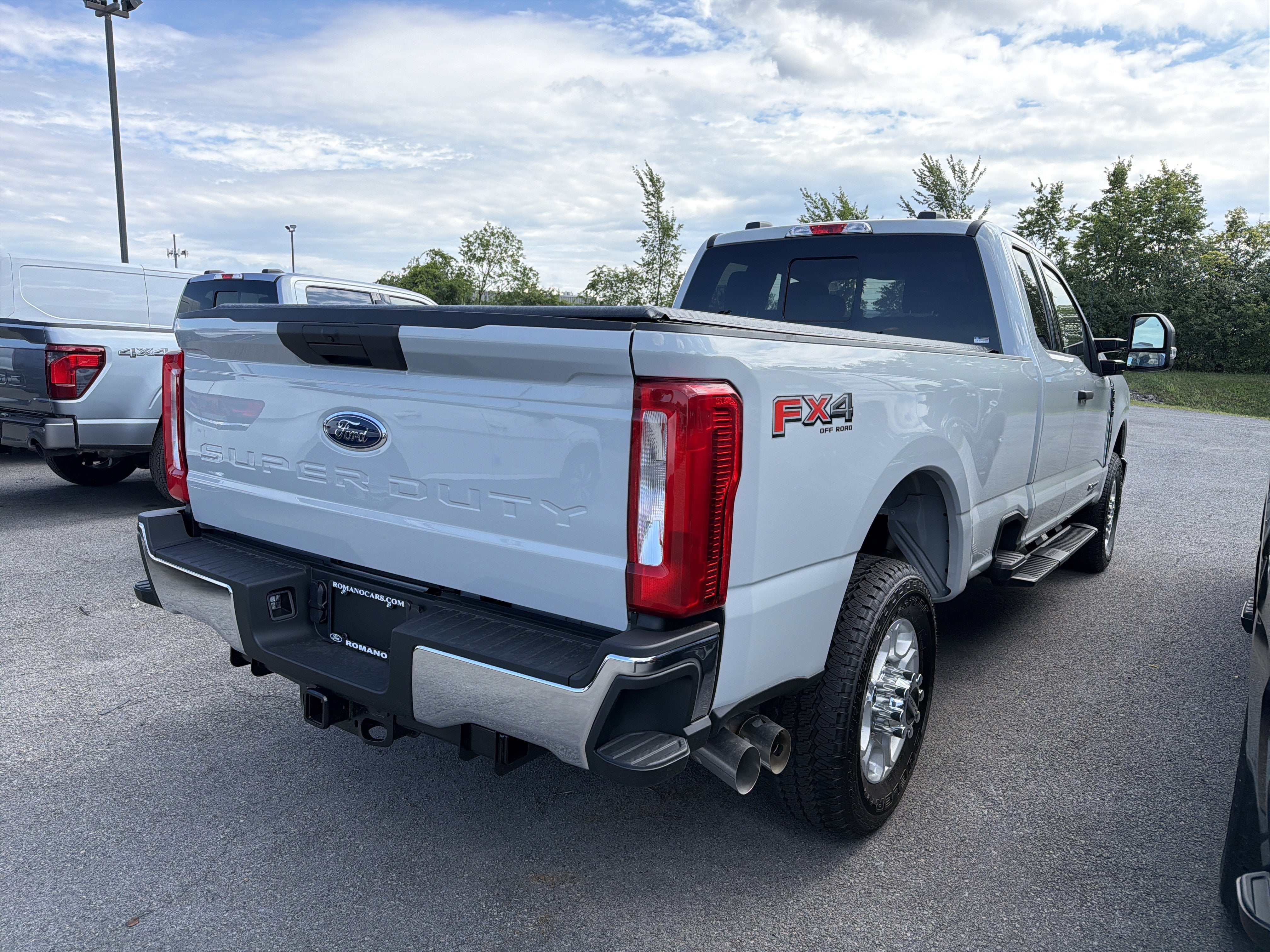 2026 Ford Super Duty F-350® XLT
