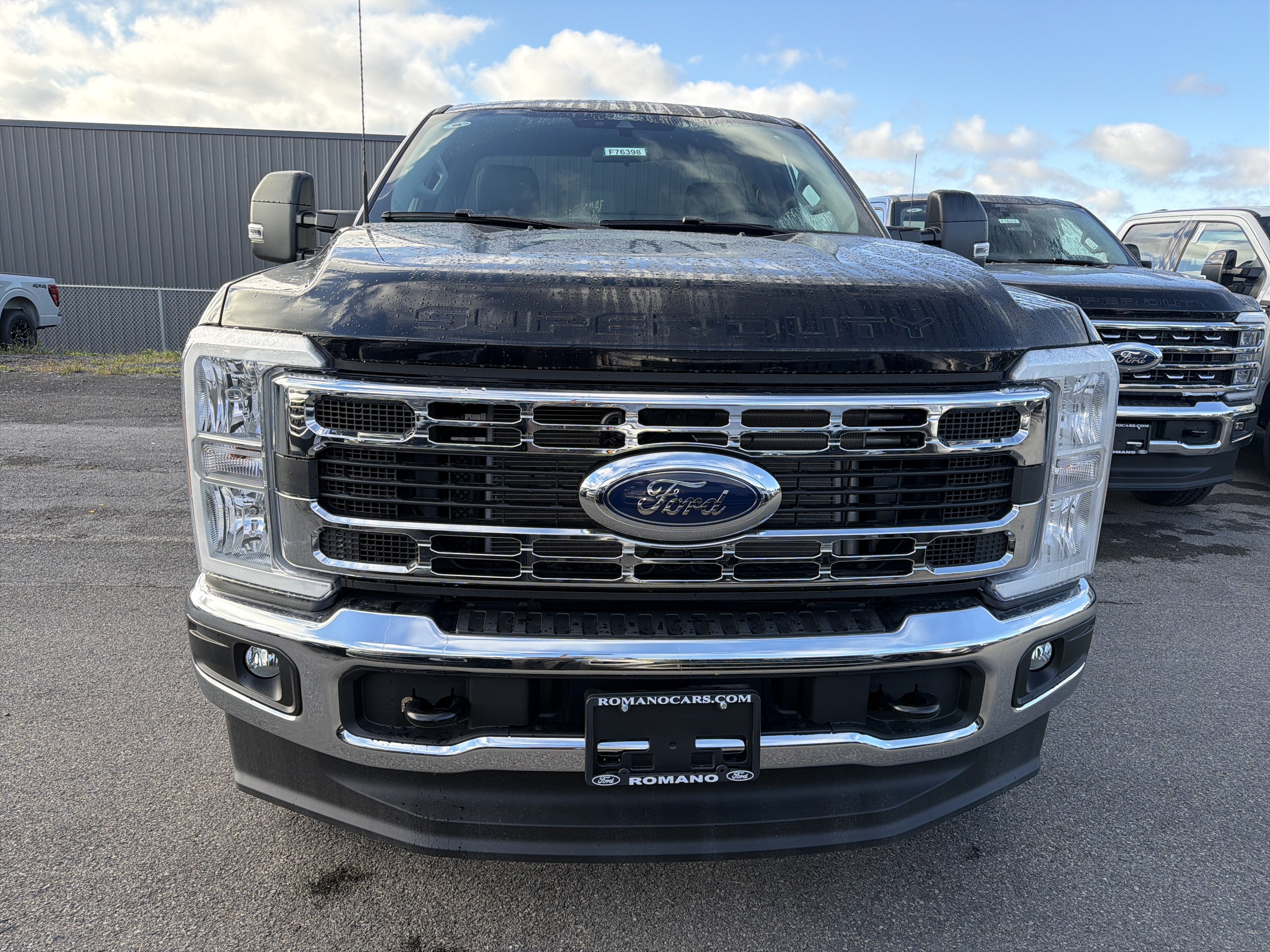 2026 Ford Super Duty F-350® XLT