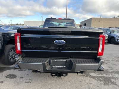 2026 Ford Super Duty F-350® XLT