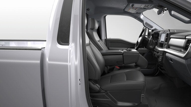 2026 Ford Super Duty F-350® XLT