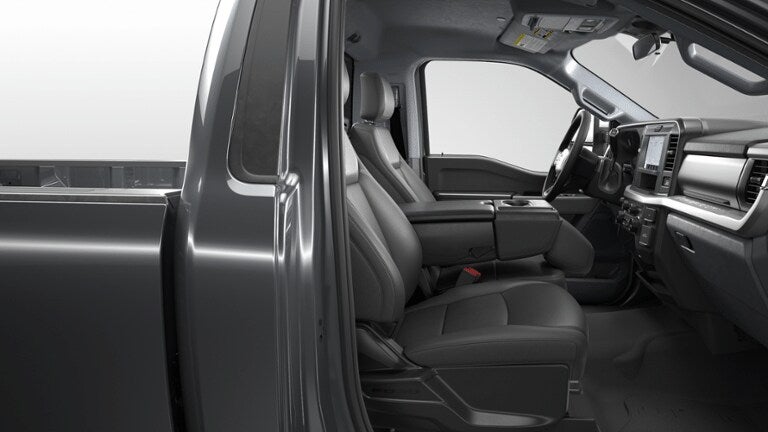 2026 Ford Super Duty F-350® XLT