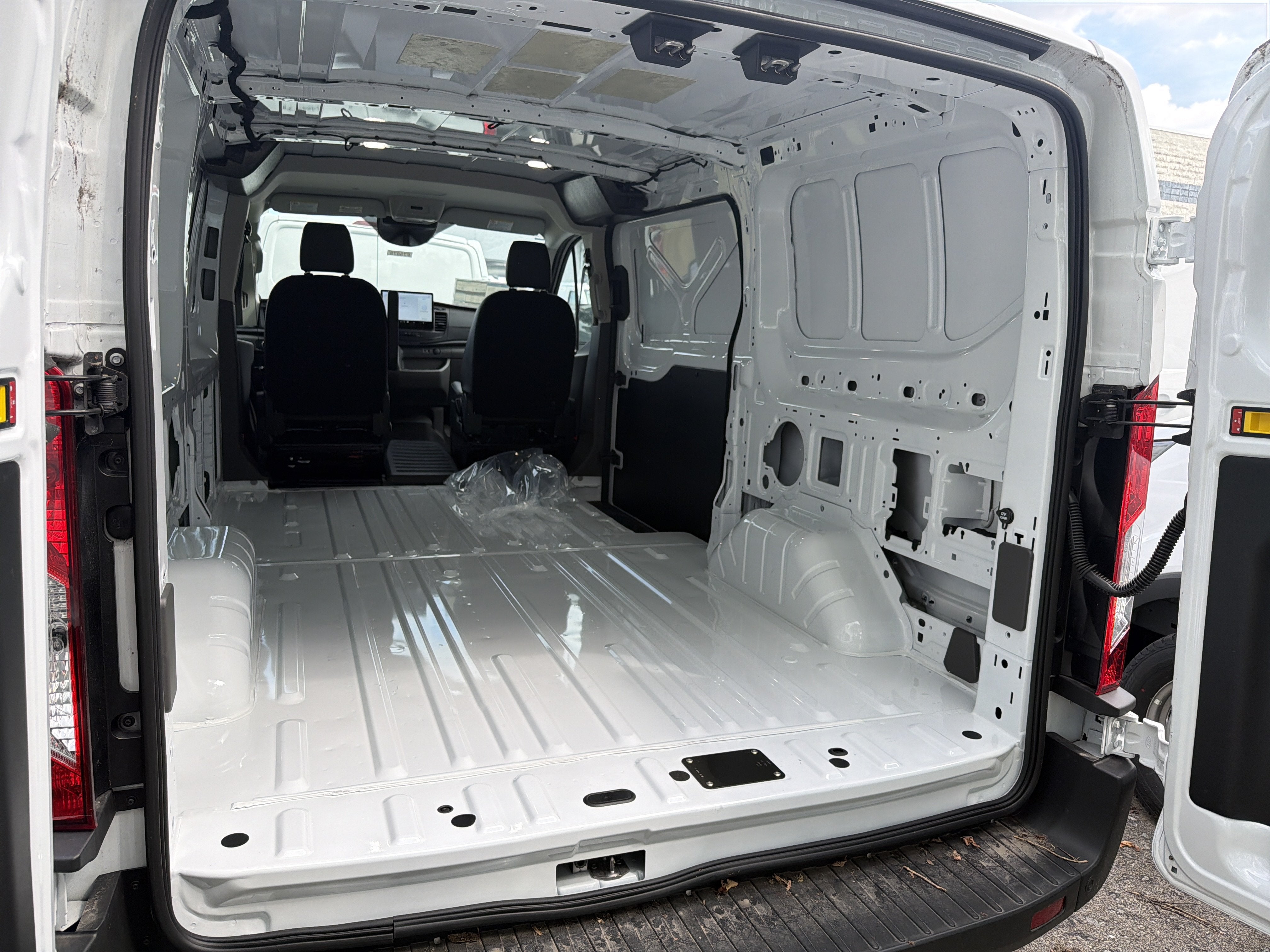 2026 Ford Transit Commercial Cargo Van