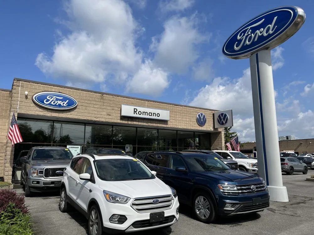 Romano Ford dealership exterior